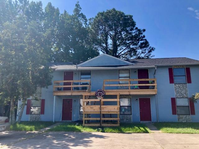 GREEN ACRES - Residential Lease