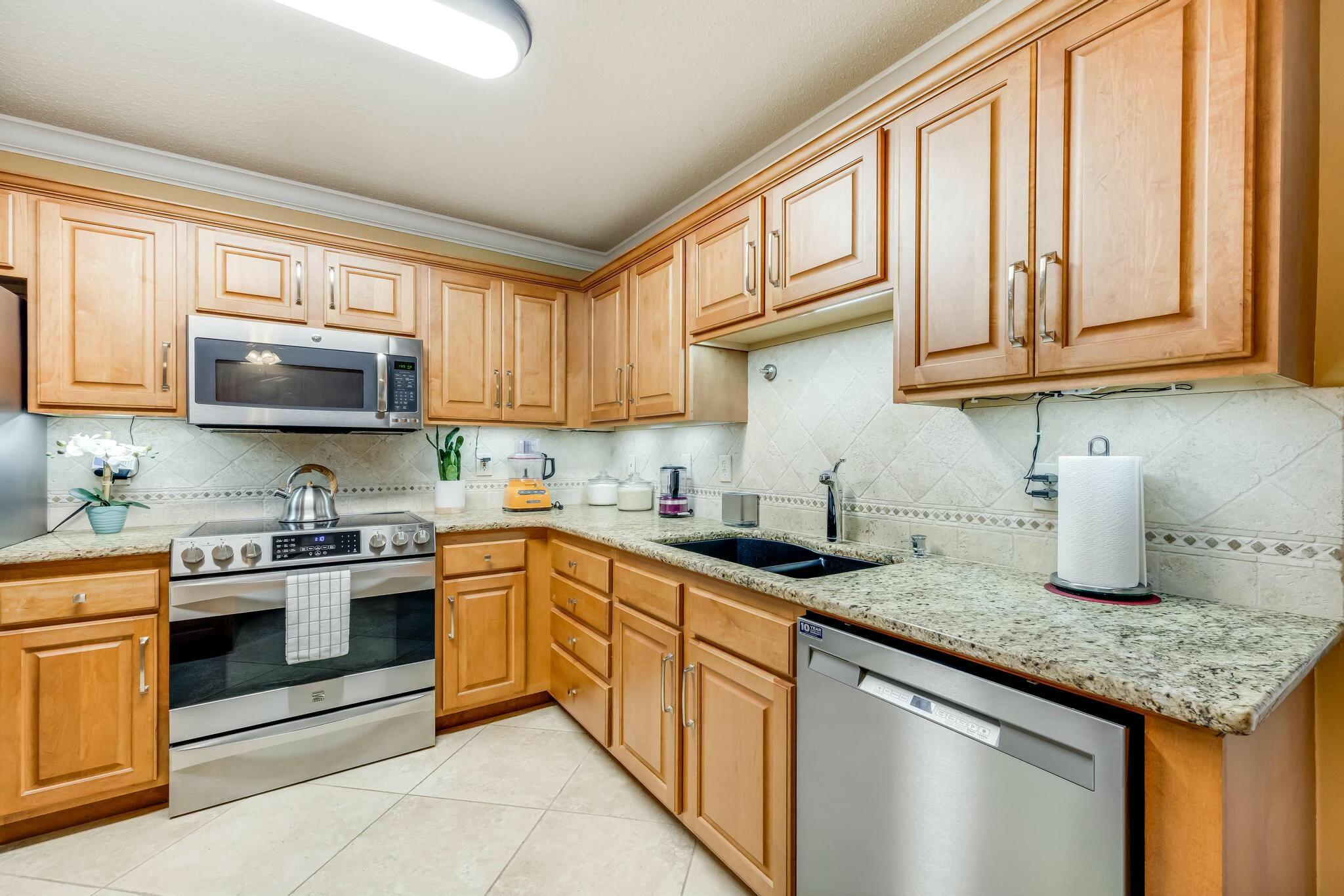 OLD BETHEL ESTATES PH I - Residential