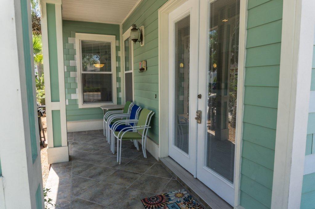 VILLAGES OF CRYSTAL BEACH - Residential