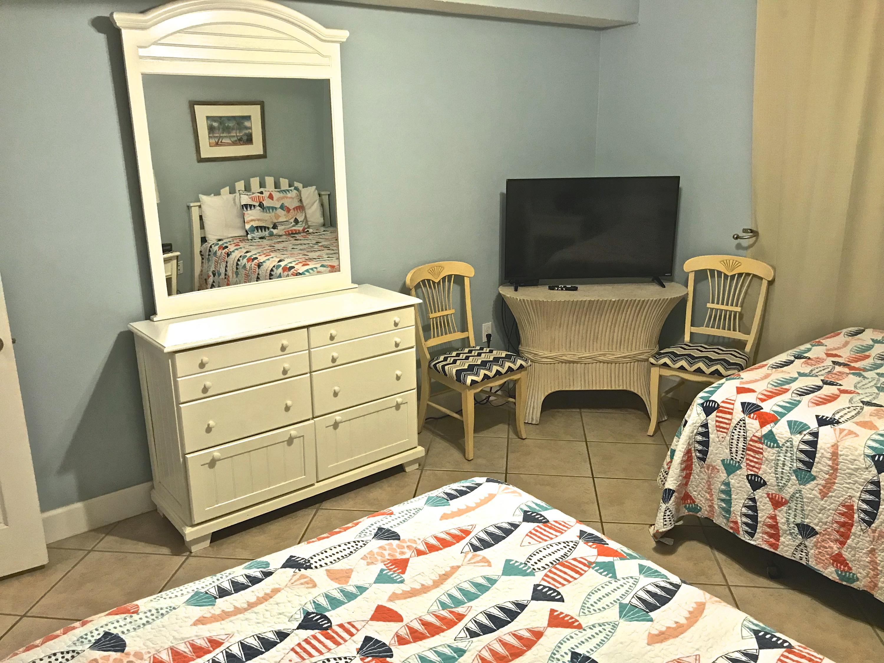 JADE EAST TOWERS CONDO - Residential