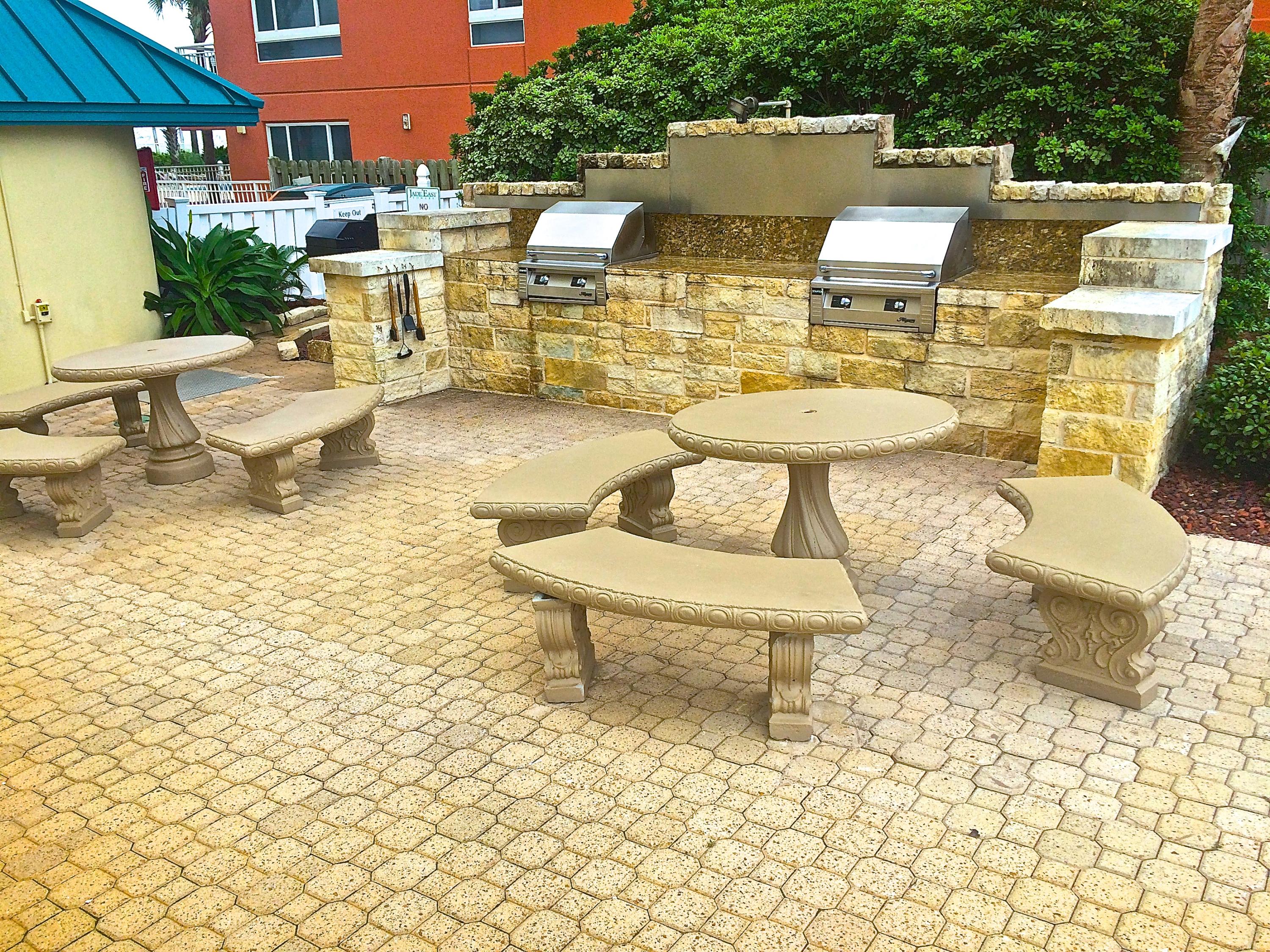 JADE EAST TOWERS CONDO - Residential