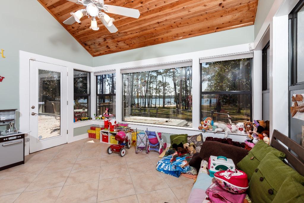 PARRISH M MM J PLAT - Residential