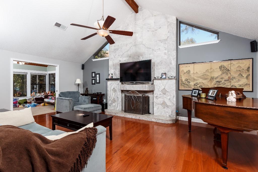 PARRISH M MM J PLAT - Residential