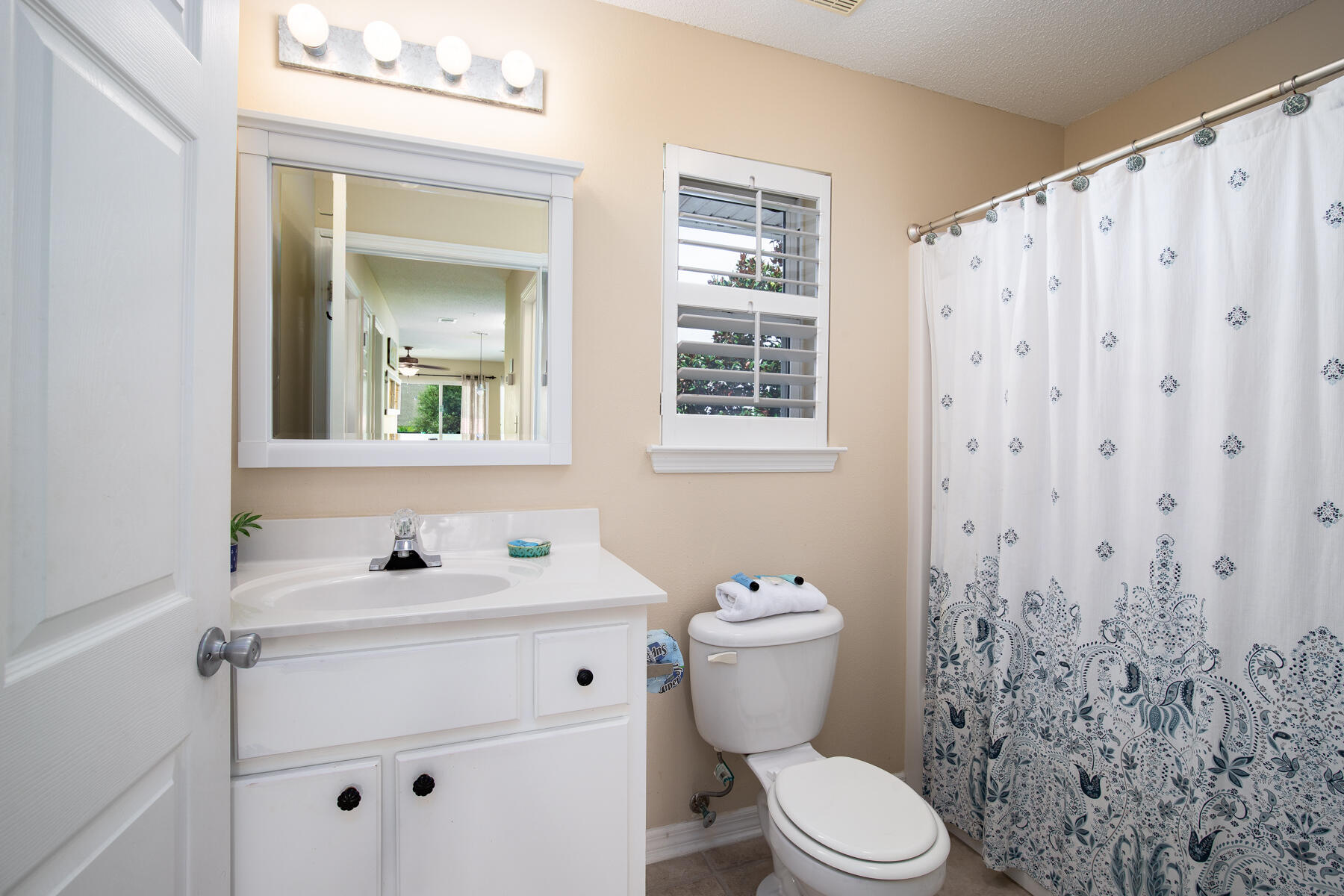 ROLLIN TIDE VILLAS - Residential