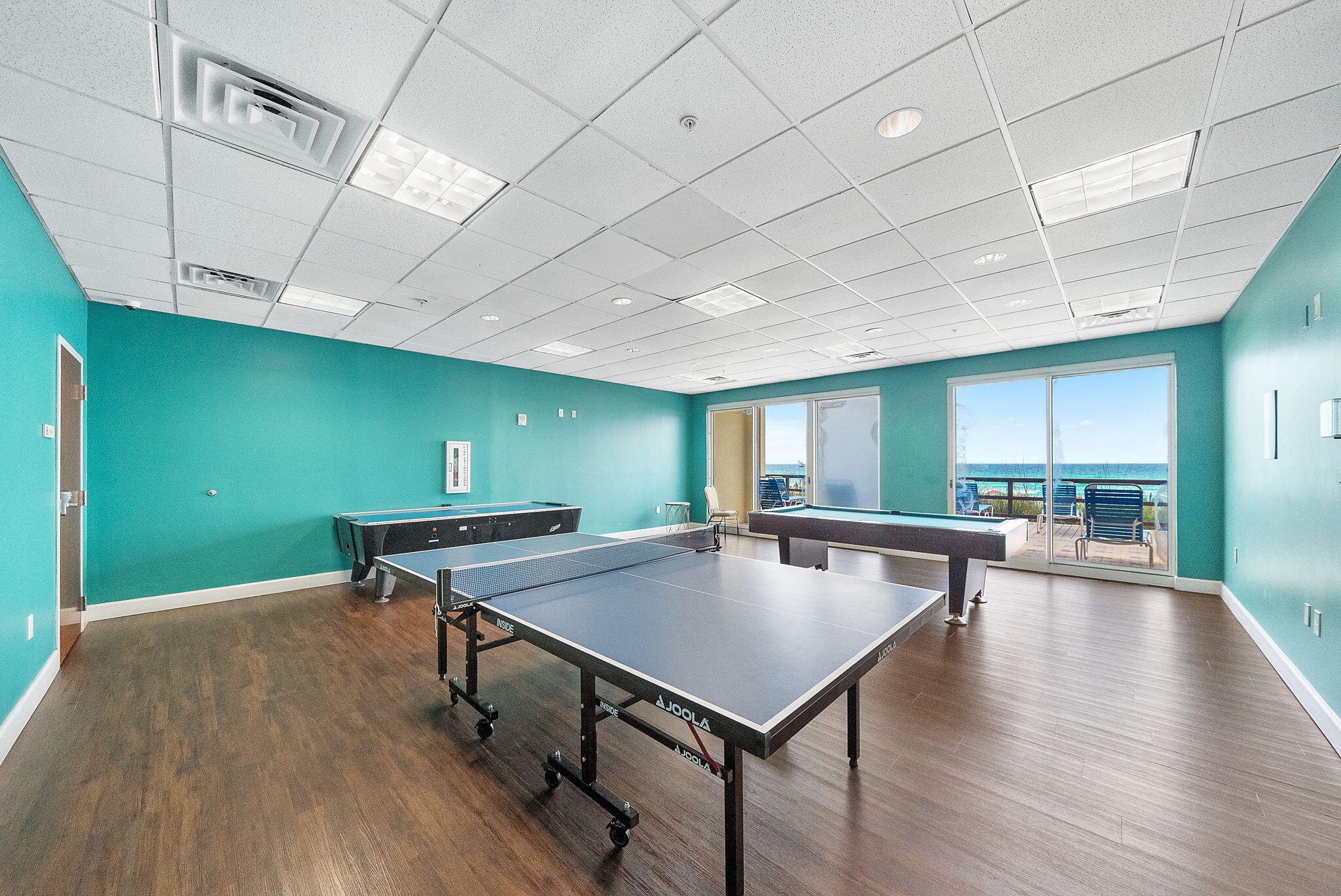 MAJESTIC BEACH TOWERS II - Residential