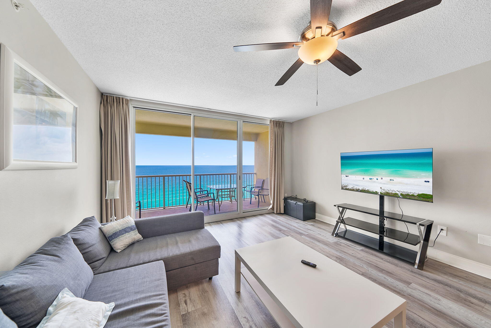 MAJESTIC BEACH TOWERS II - Residential