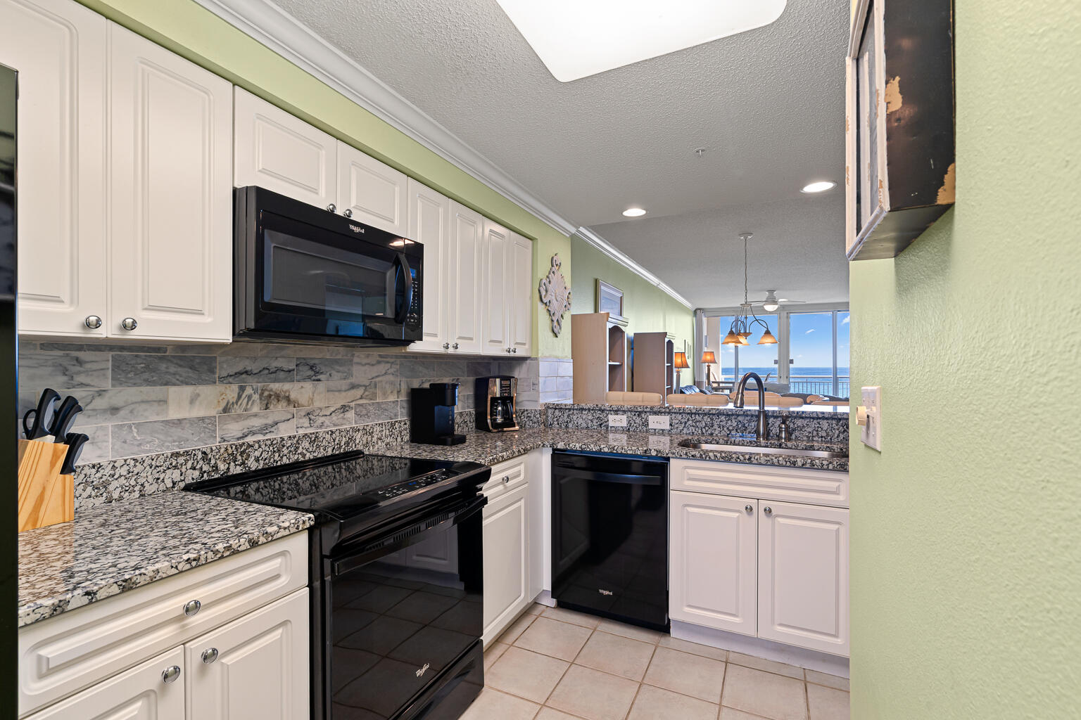 PEARL OF NAVARRE (THE) - Residential