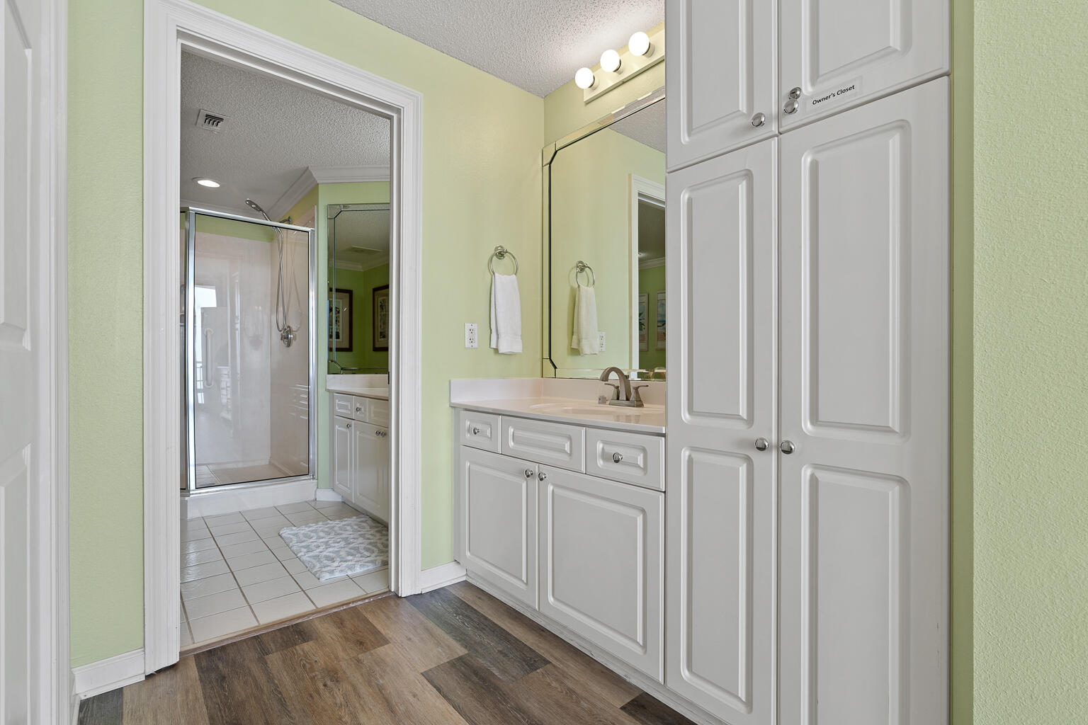 PEARL OF NAVARRE (THE) - Residential