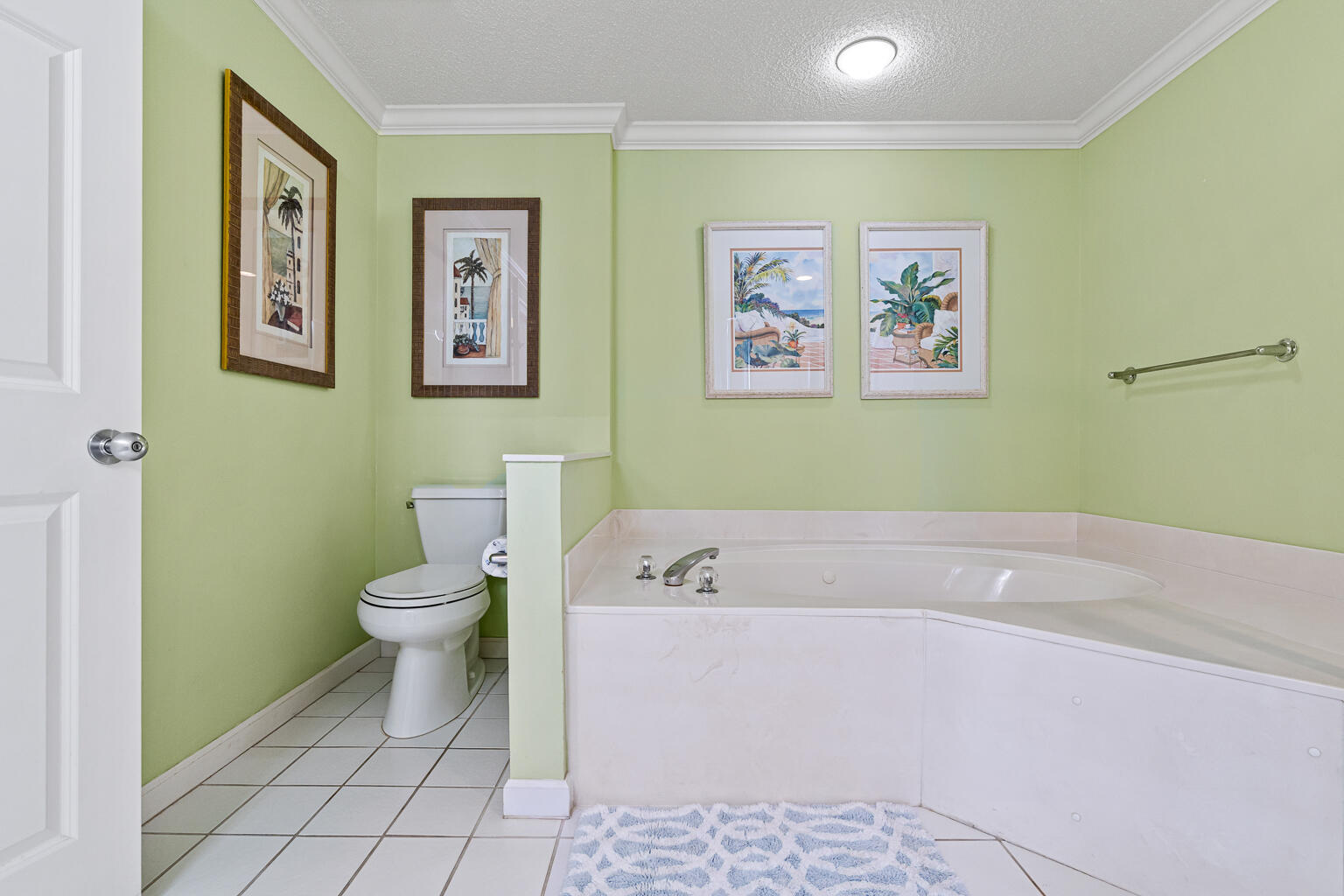 PEARL OF NAVARRE (THE) - Residential