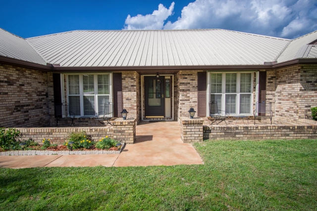 TEN LAKE ESTATES UNIT 2 - Residential