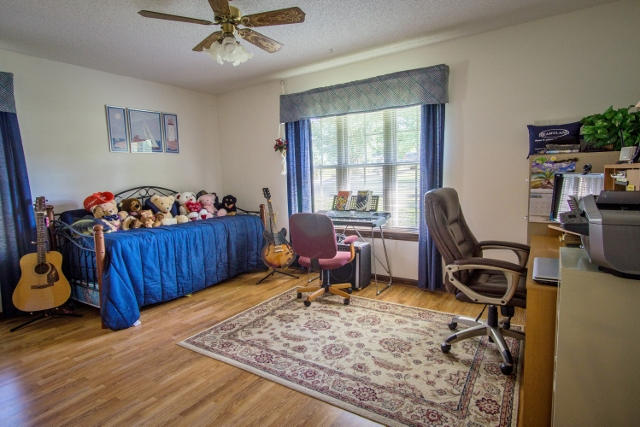 TEN LAKE ESTATES UNIT 2 - Residential