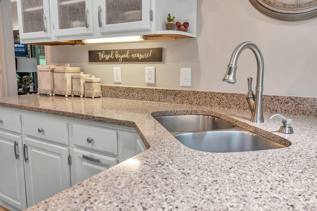 ST. ANDREWS SOUTH BLUEWATER BAY 3 - Residential