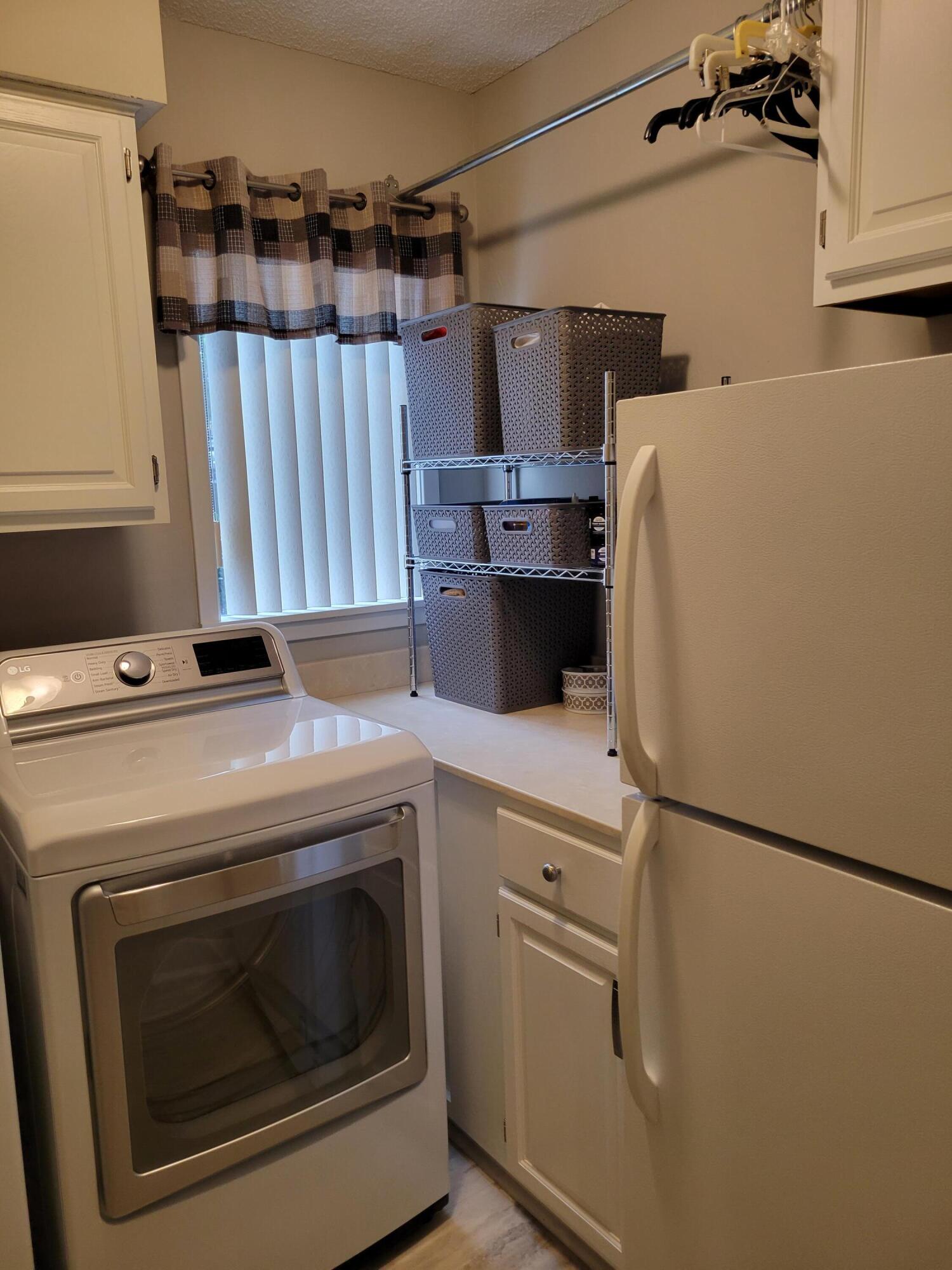 ST. ANDREWS SOUTH BLUEWATER BAY 3 - Residential