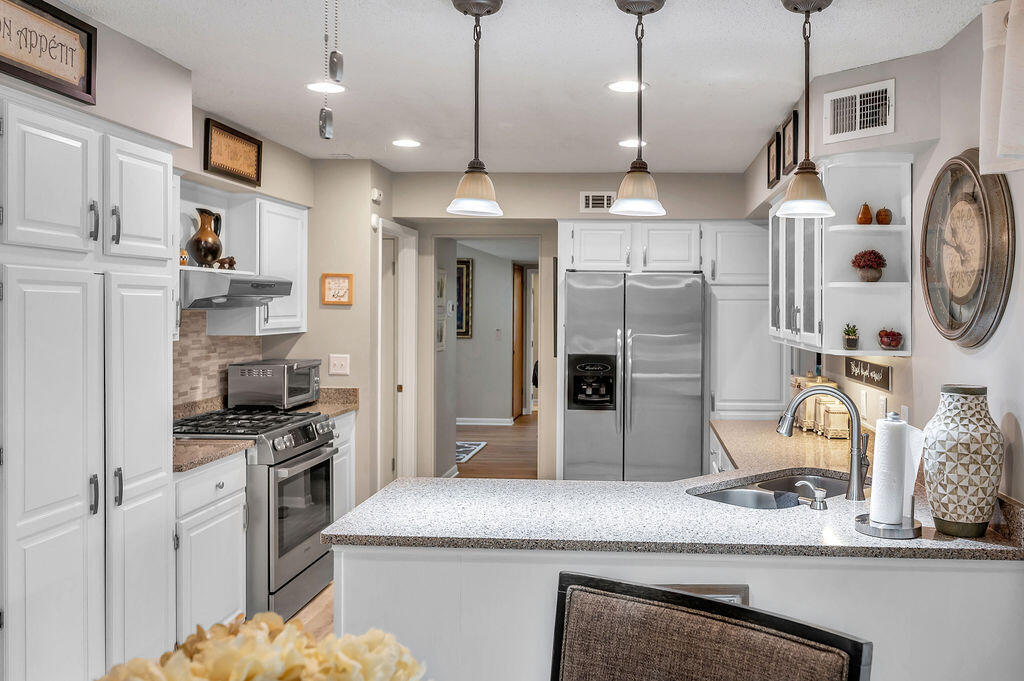 ST. ANDREWS SOUTH BLUEWATER BAY 3 - Residential