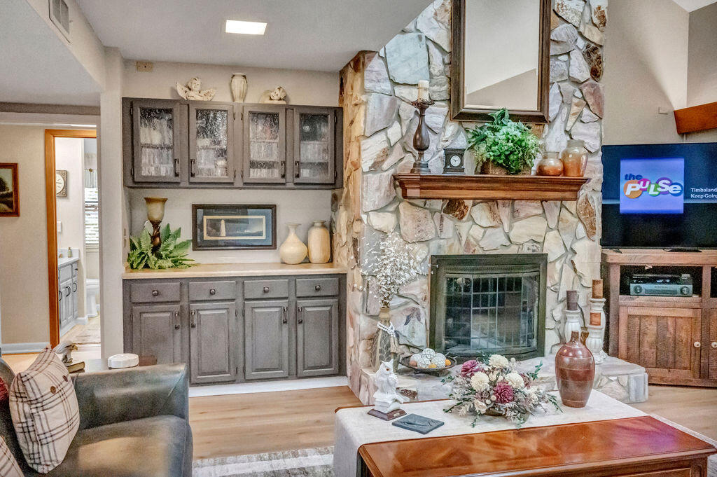 ST. ANDREWS SOUTH BLUEWATER BAY 3 - Residential