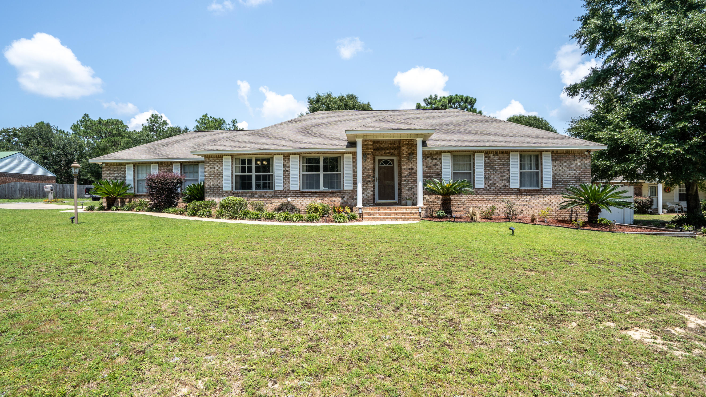 KUYKENDALL EST - Residential