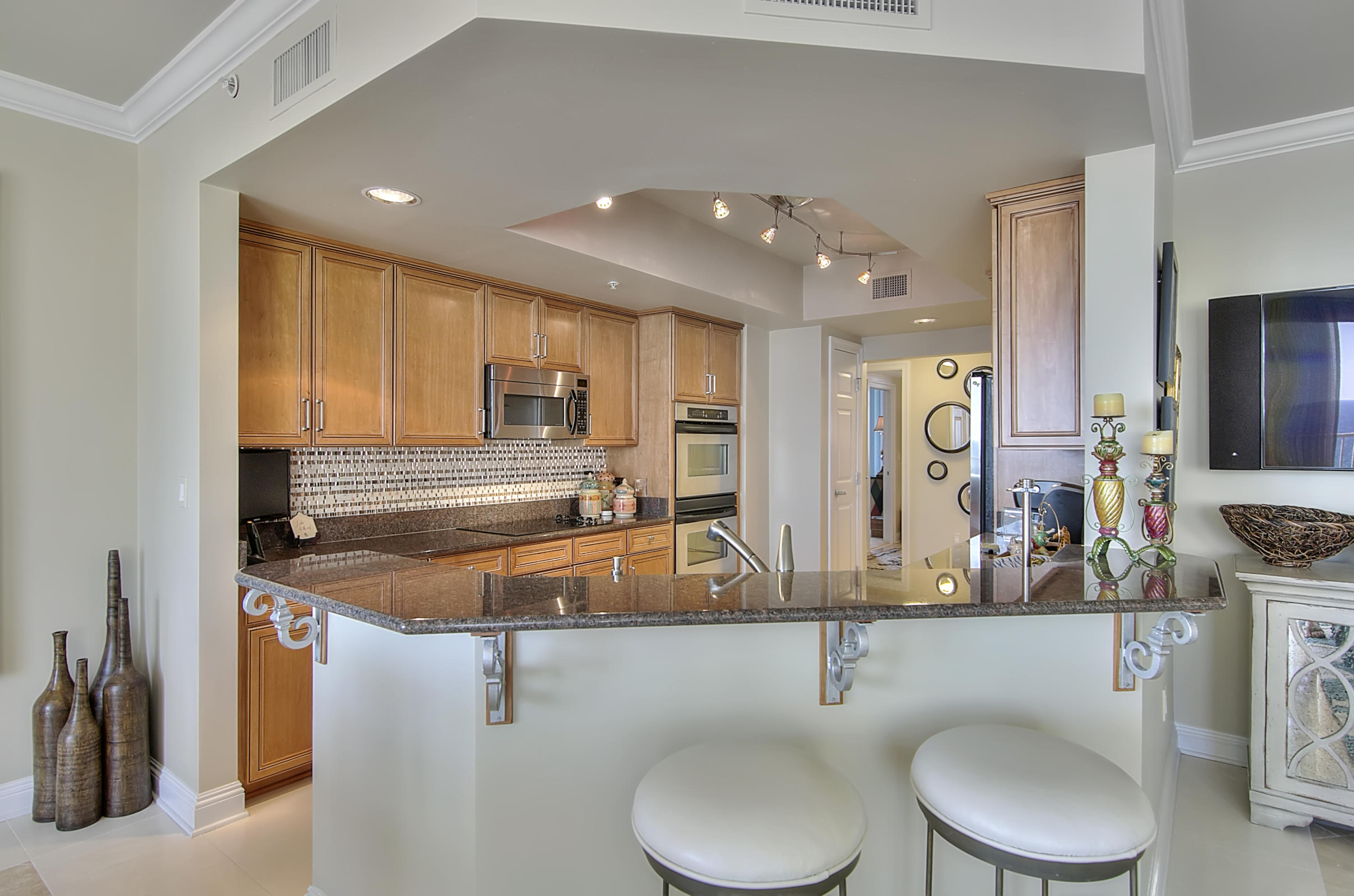 ONE BEACH CLUB DRIVE - Residential