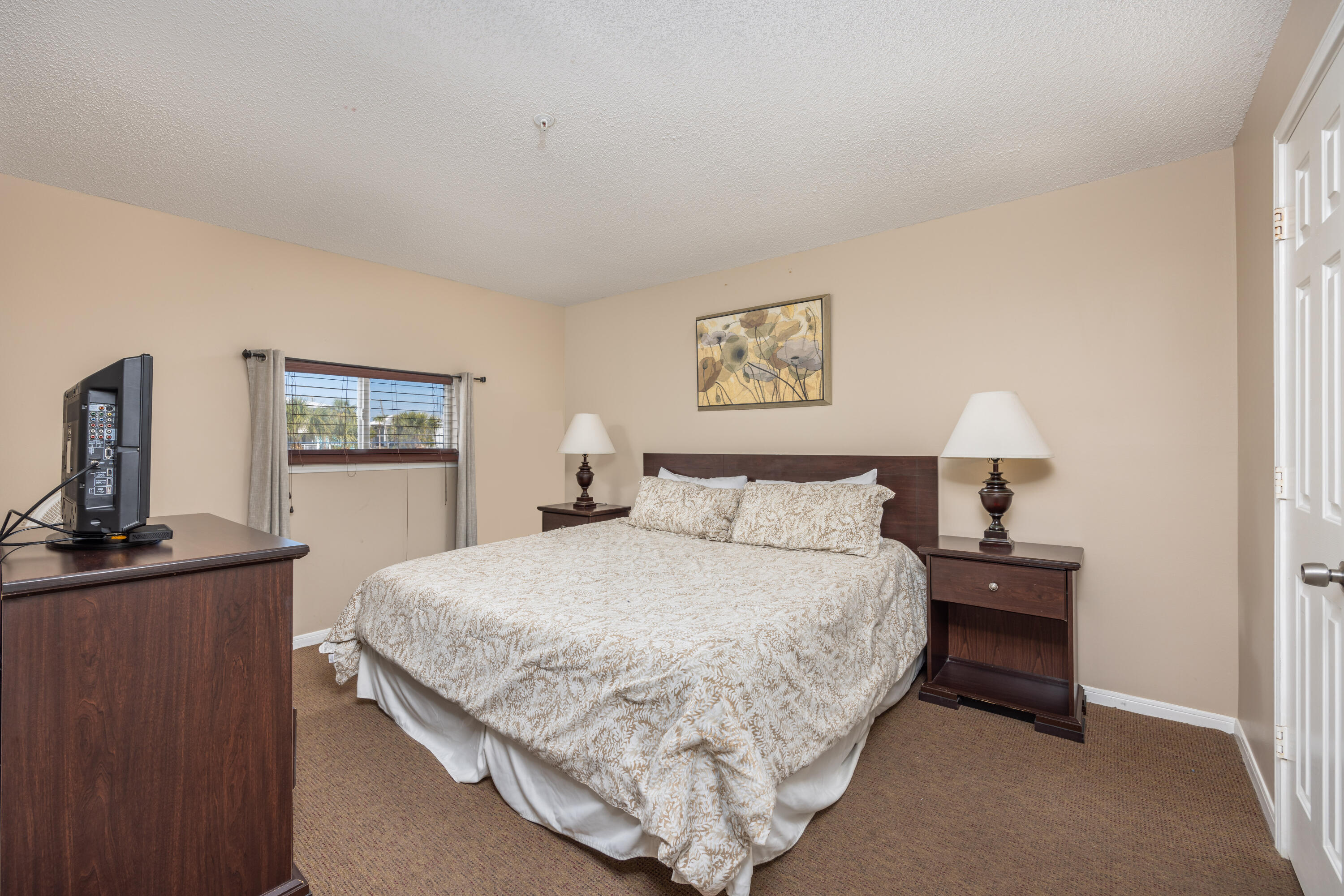 CRYSTAL SANDS CONDO - Residential