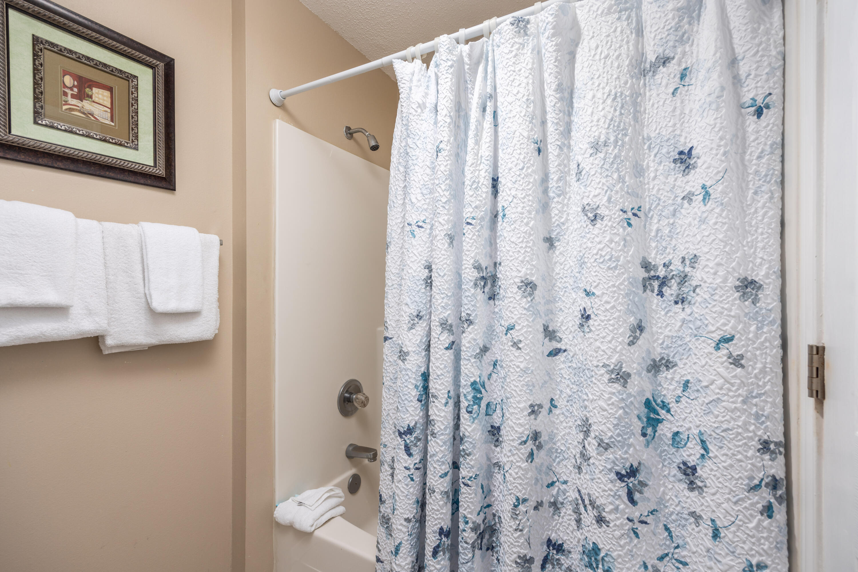 CRYSTAL SANDS CONDO - Residential