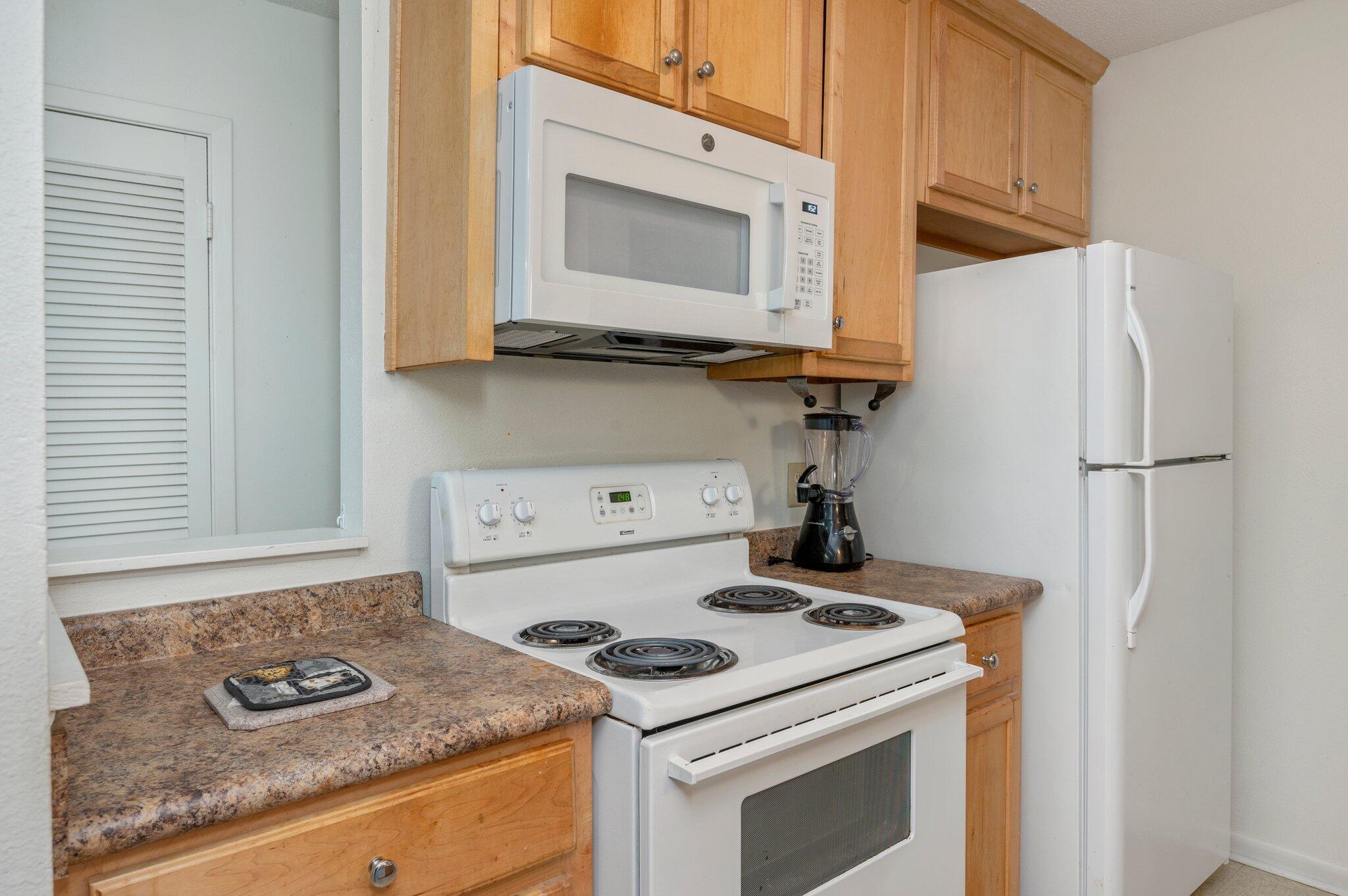 CARRIAGE HILLS - Residential