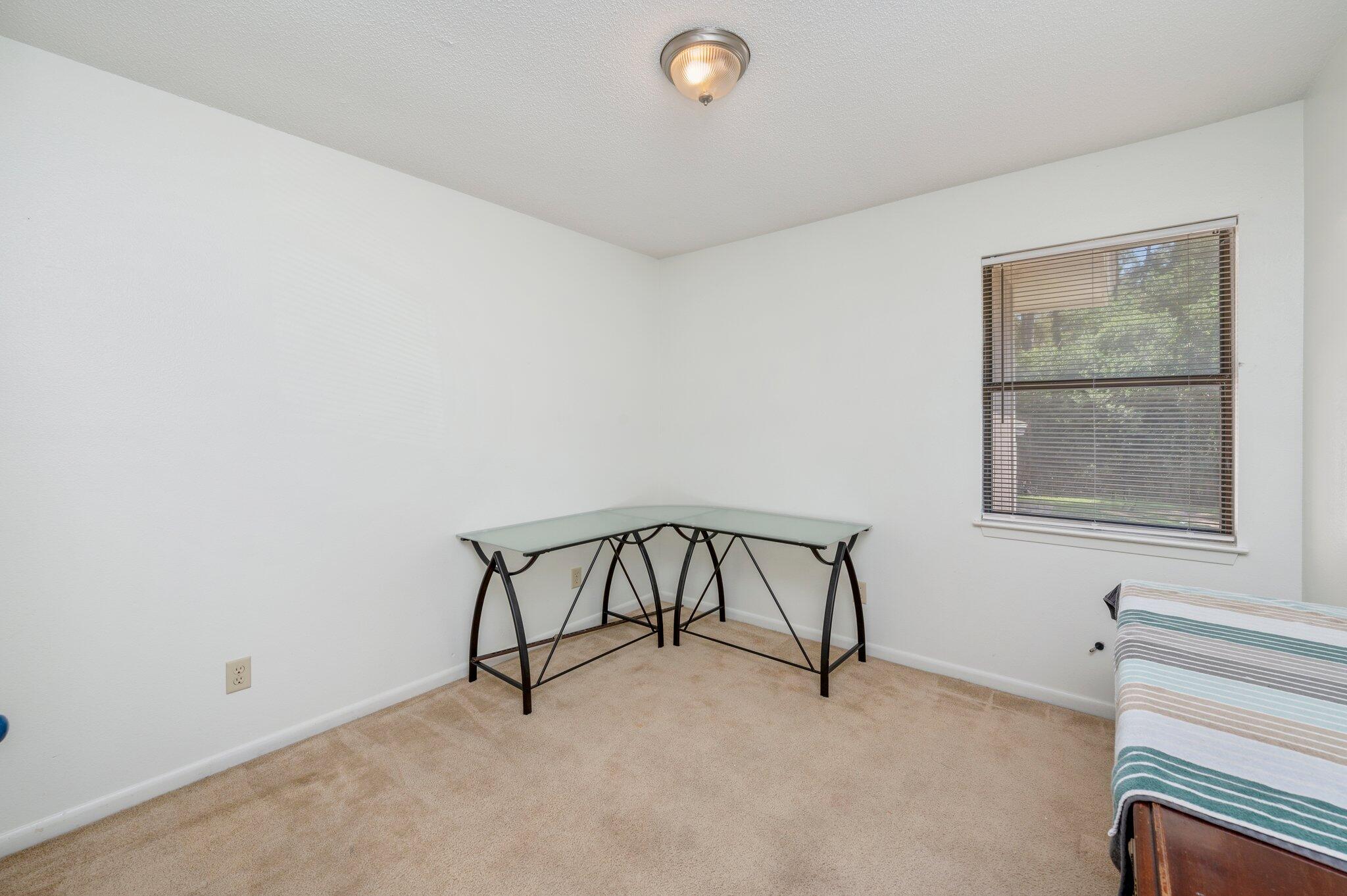 CARRIAGE HILLS - Residential