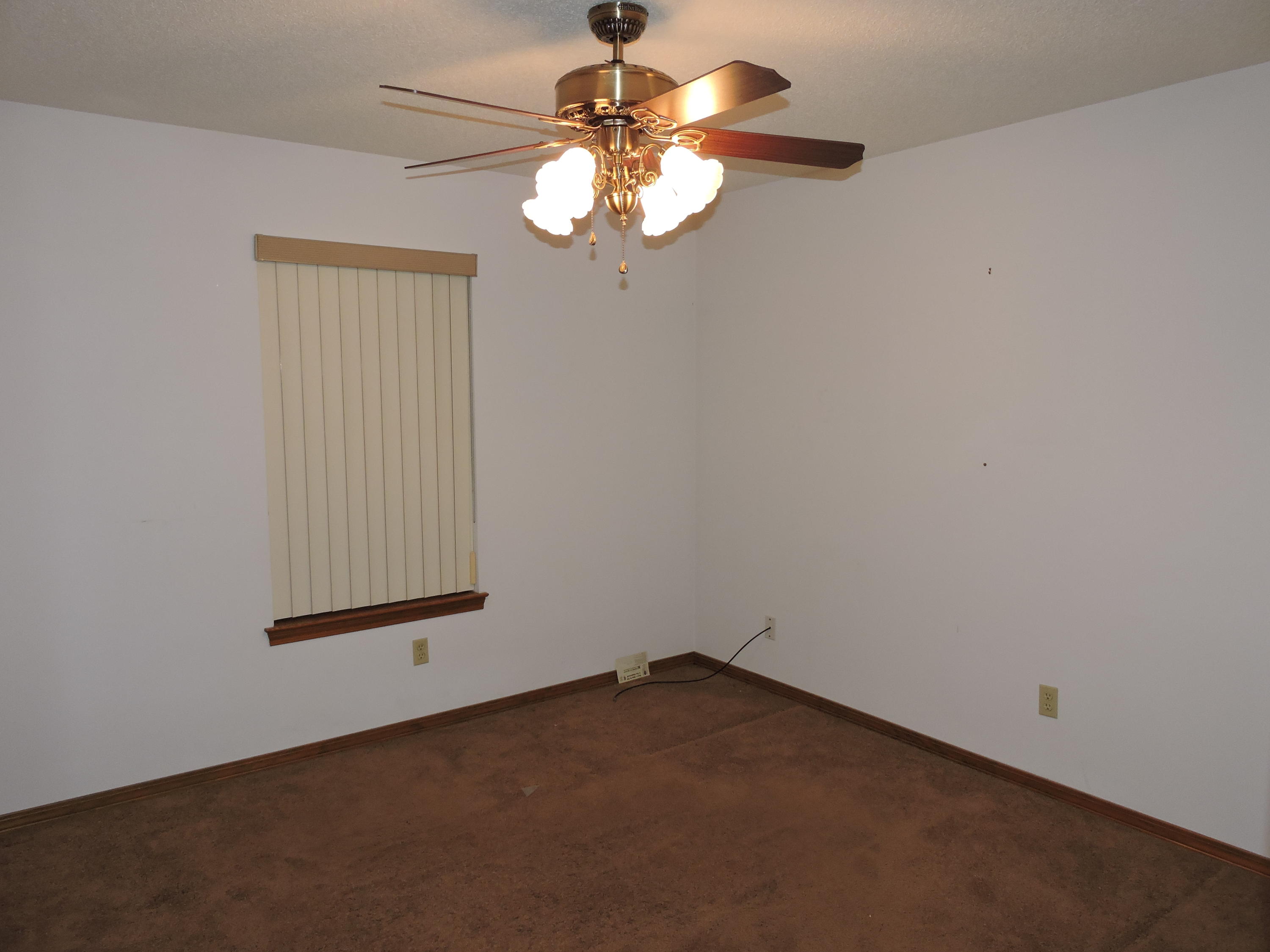 RIVERSIDE NORTH - Residential