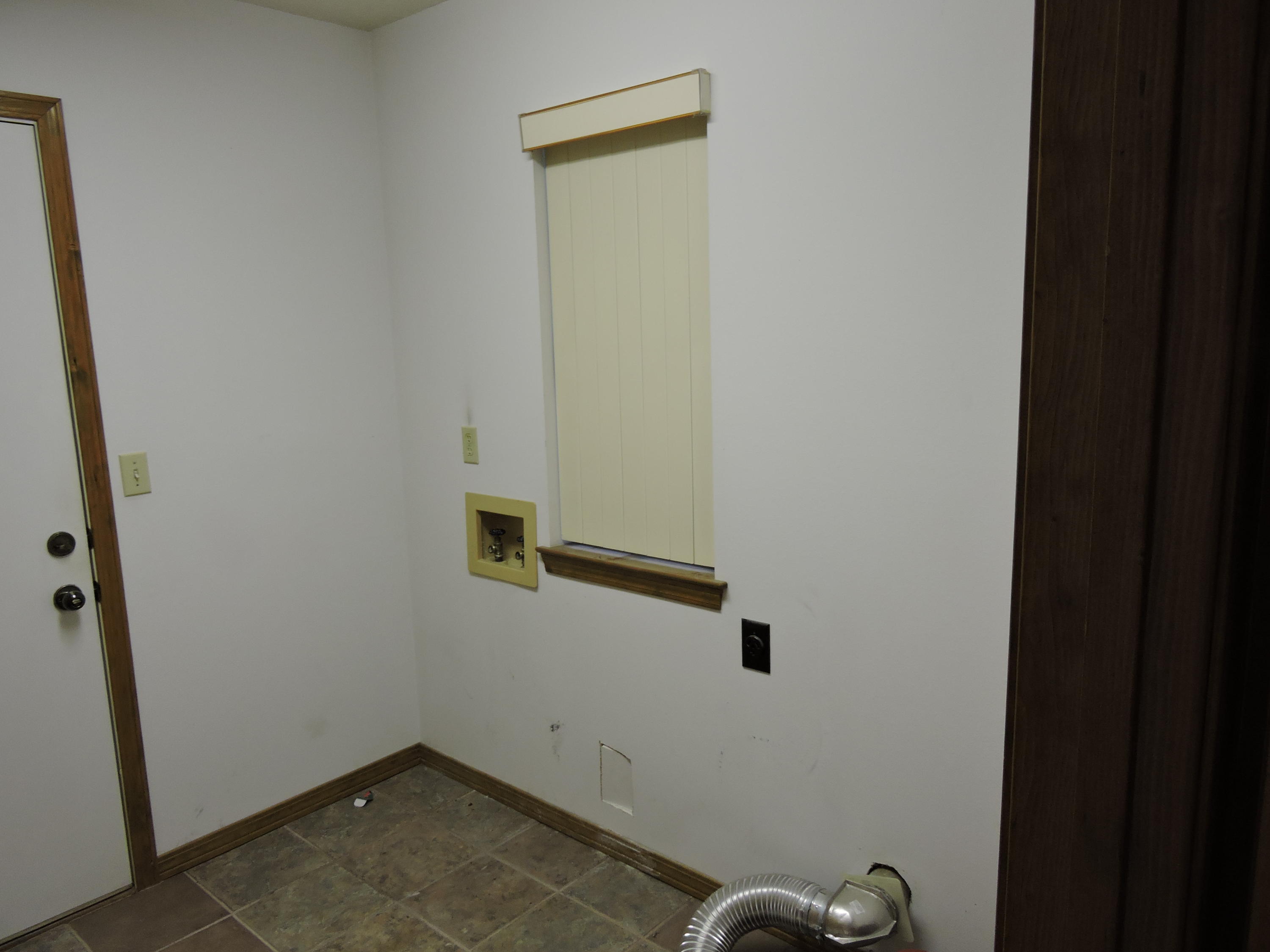 RIVERSIDE NORTH - Residential