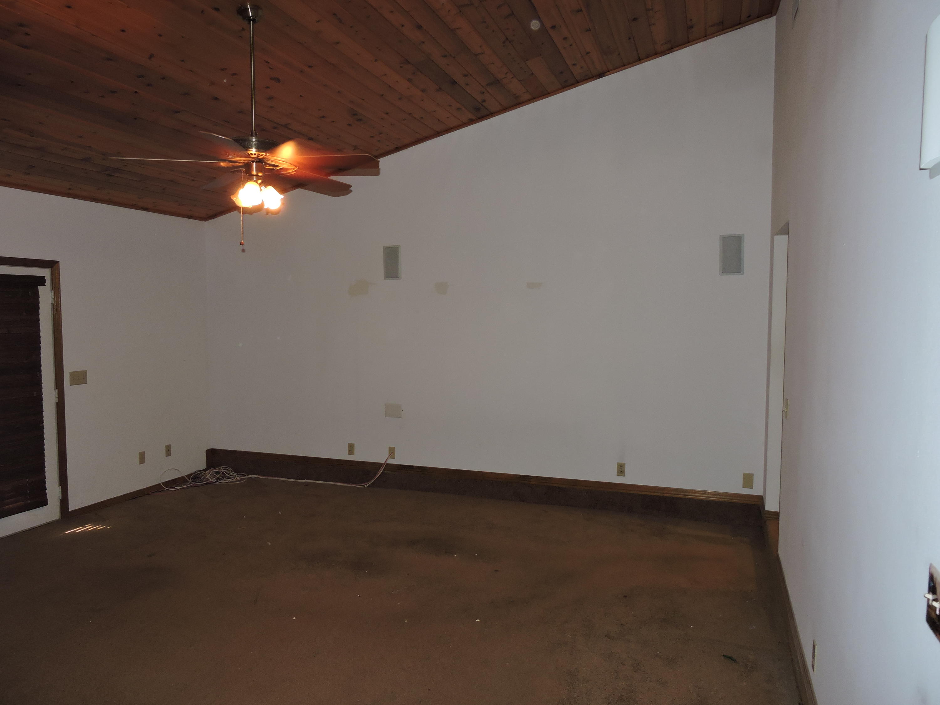 RIVERSIDE NORTH - Residential