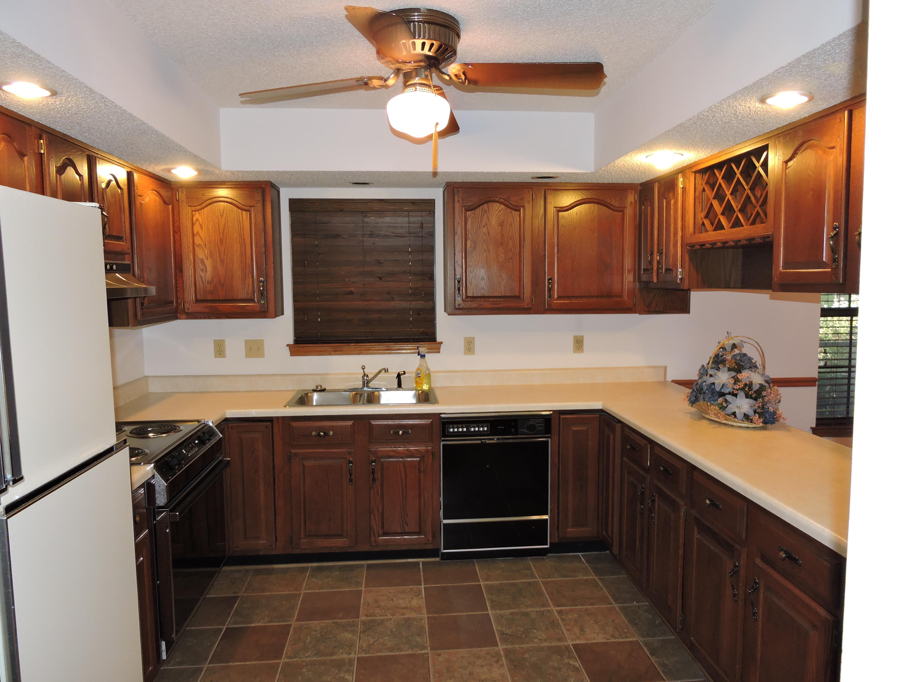 RIVERSIDE NORTH - Residential