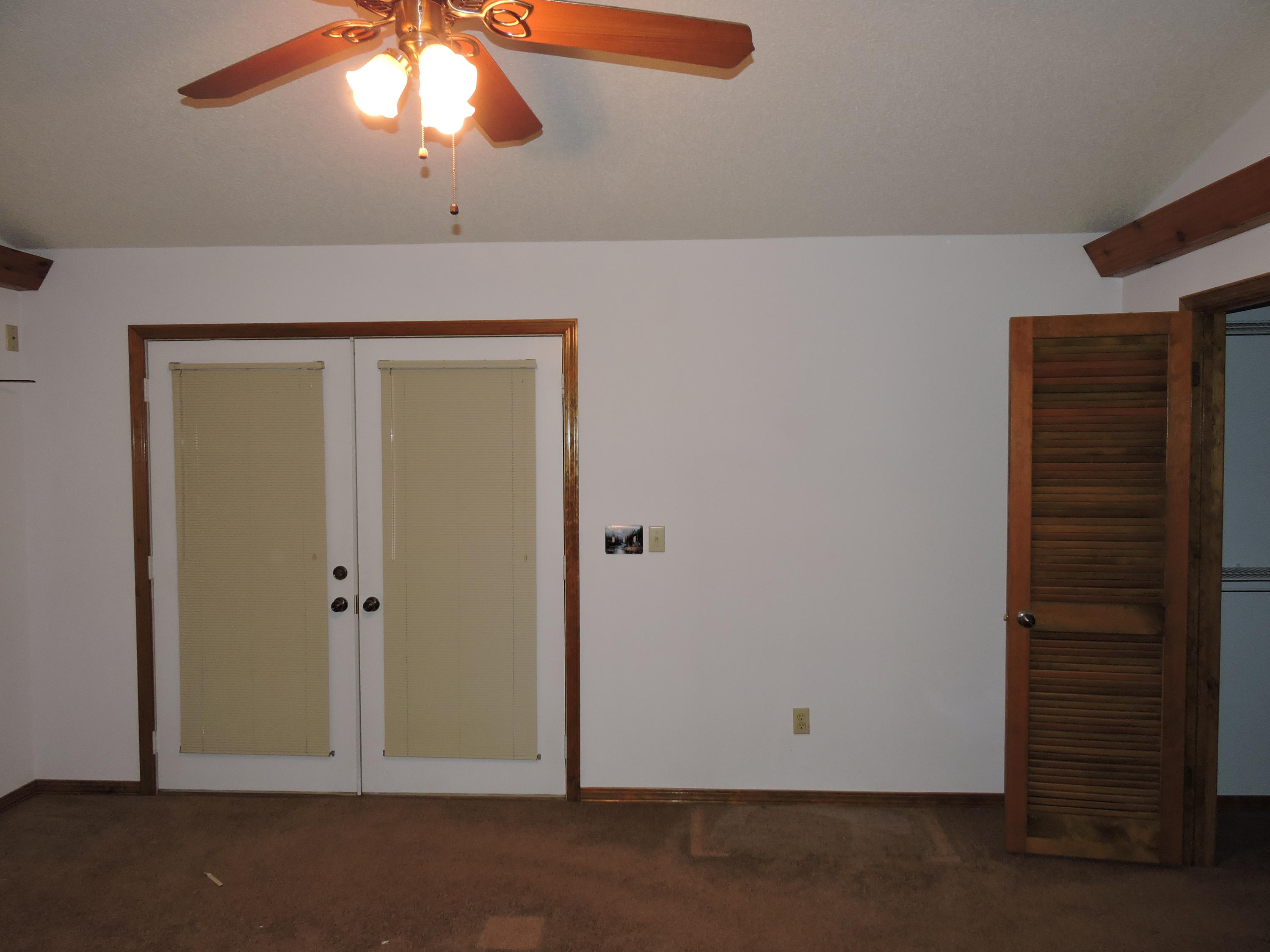 RIVERSIDE NORTH - Residential