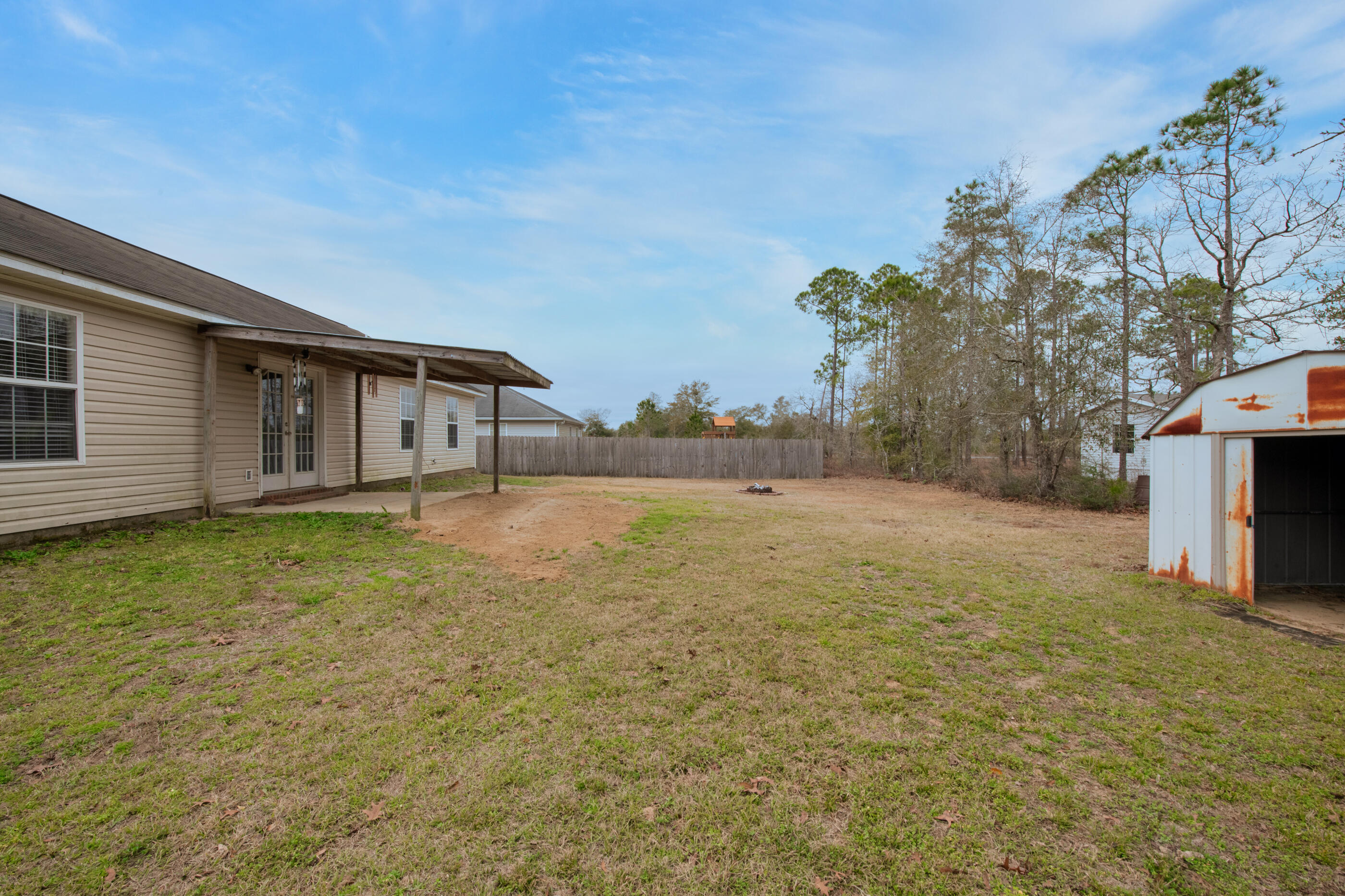 THE PINES - Residential