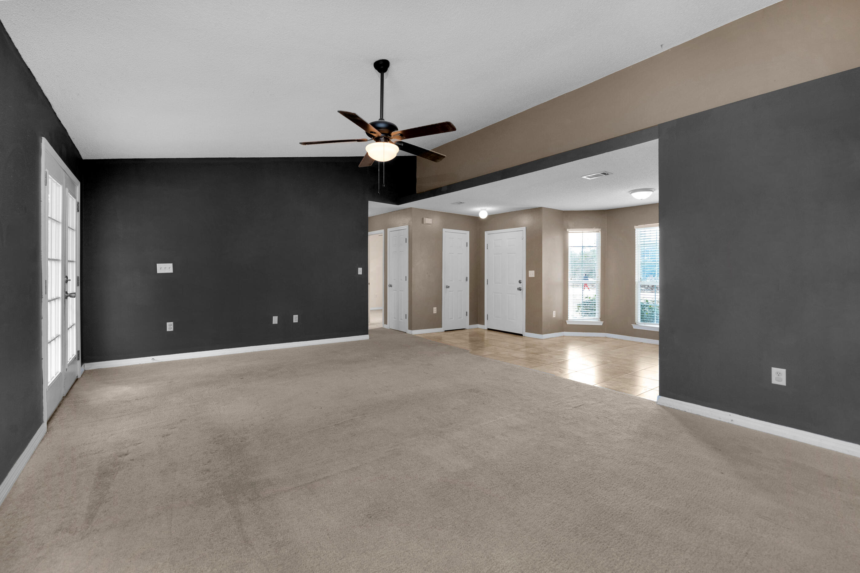 THE PINES - Residential