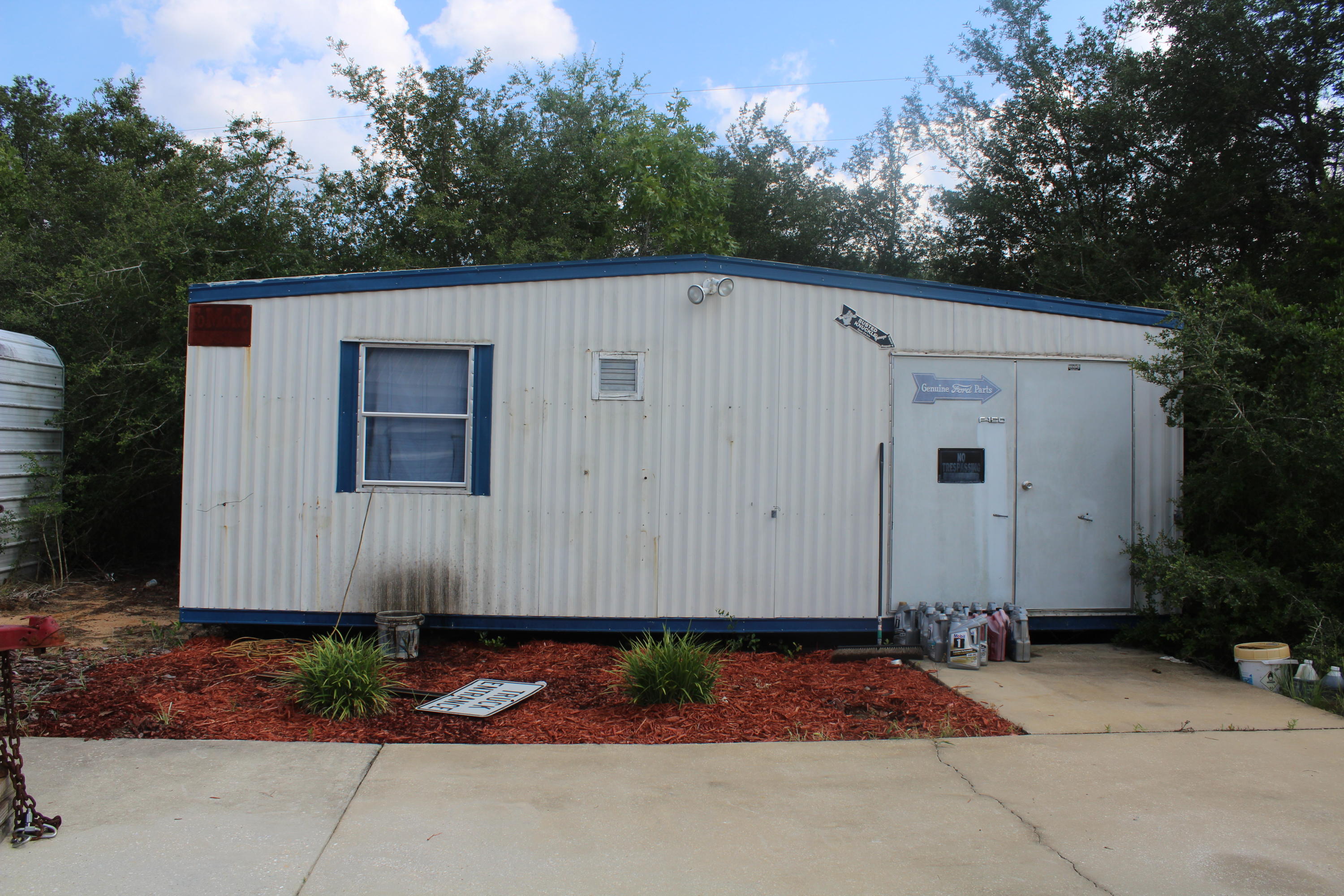 METES & BOUNDS - Residential