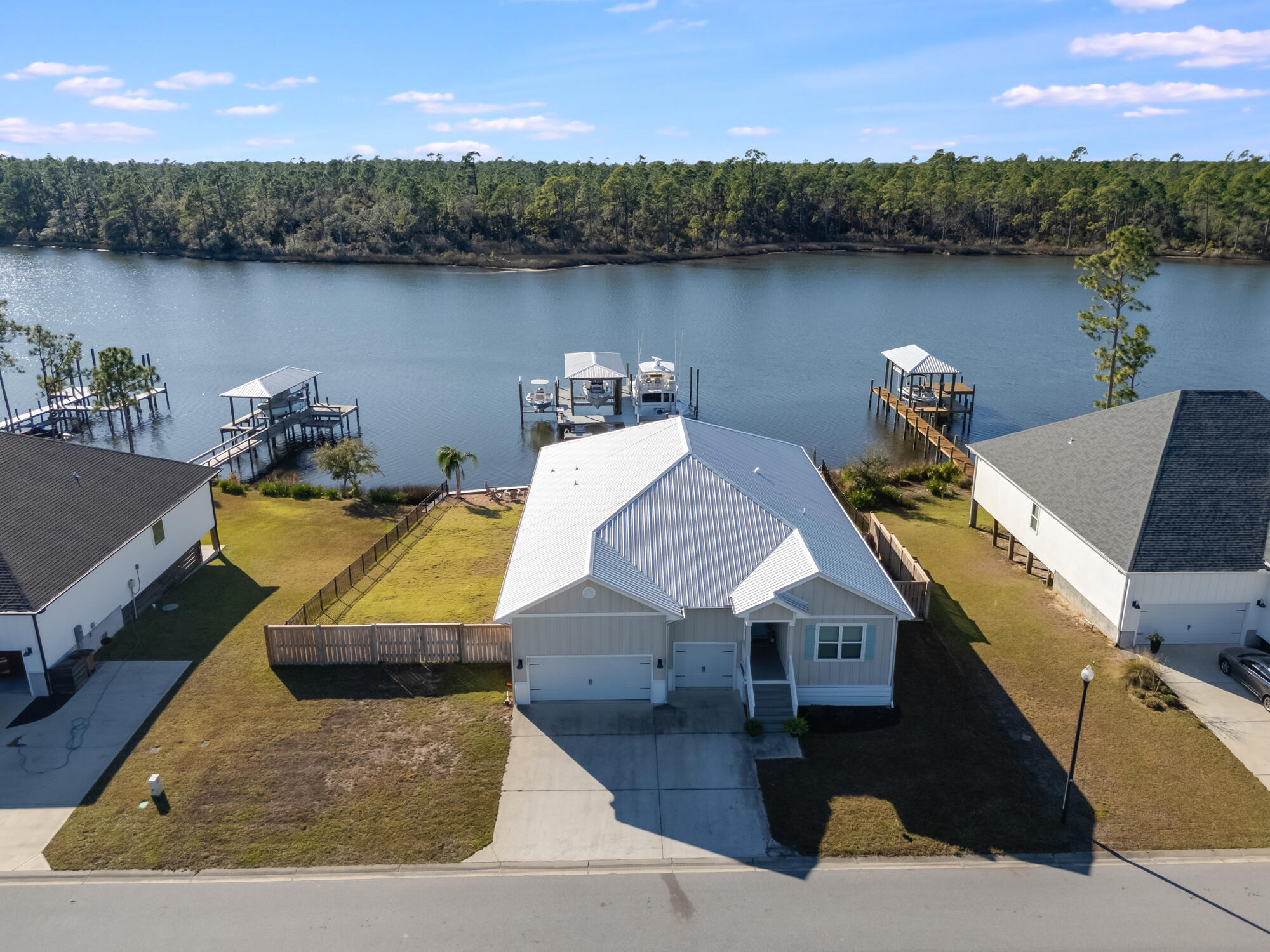 Fanning Bayou - Residential