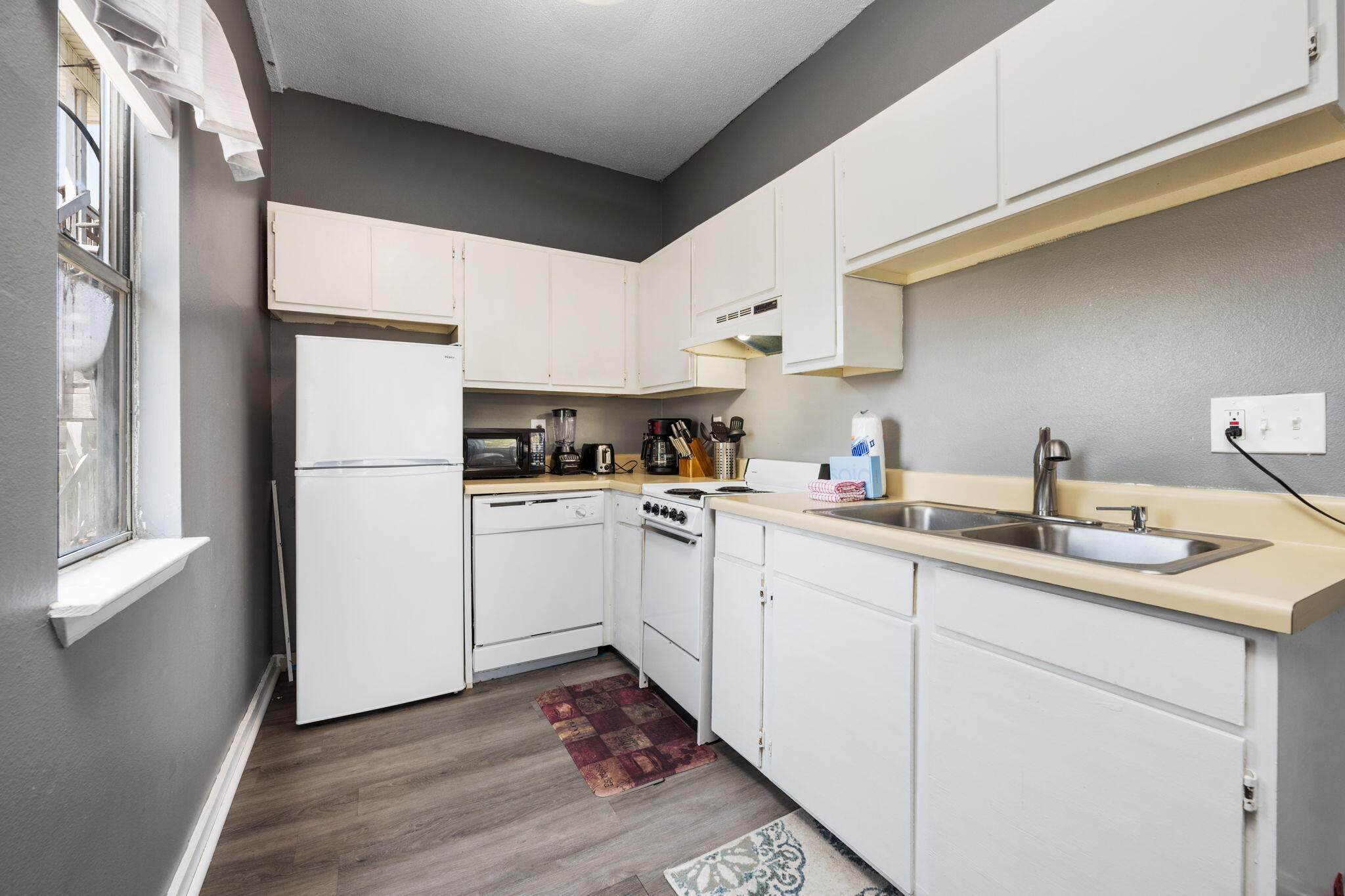 ISLAND ISLA CONDO - Residential