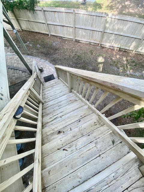 MAGNOLIA BAY - Residential