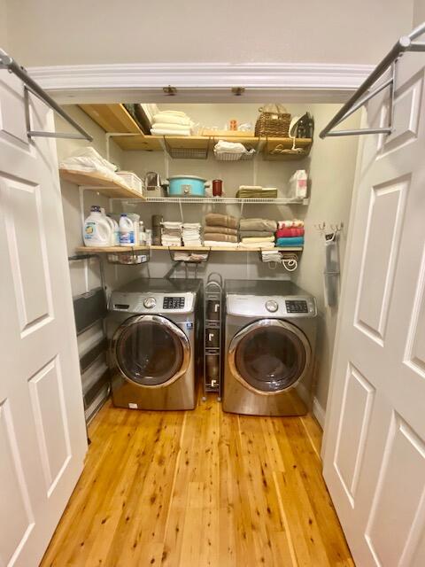 MAGNOLIA BAY - Residential