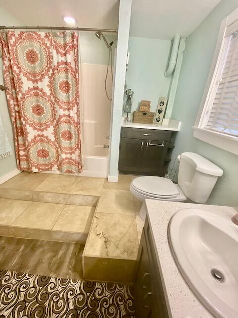 MAGNOLIA BAY - Residential