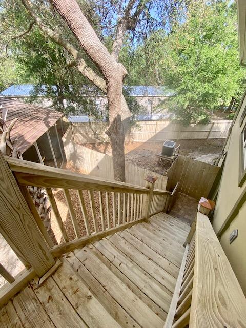 MAGNOLIA BAY - Residential