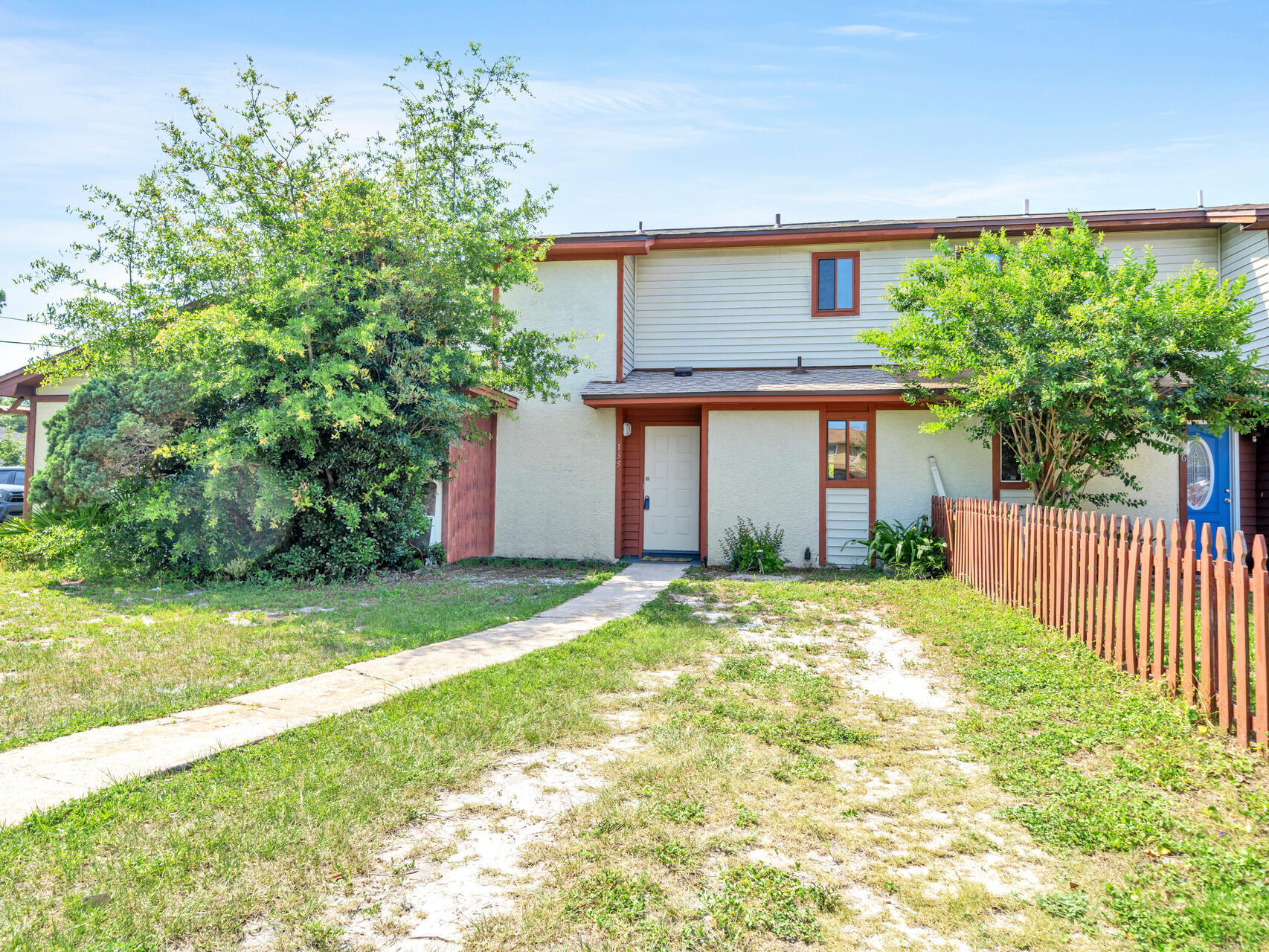 PINE RIDGE TRACE RE/SUB - Residential