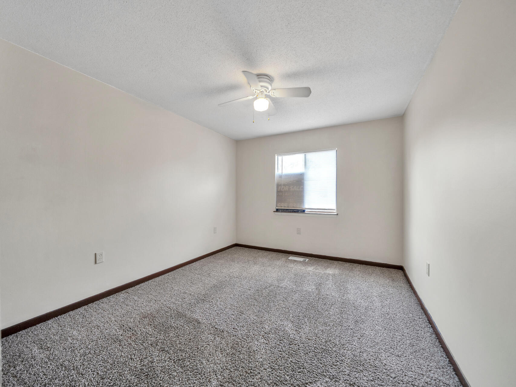 PINE RIDGE TRACE RE/SUB - Residential