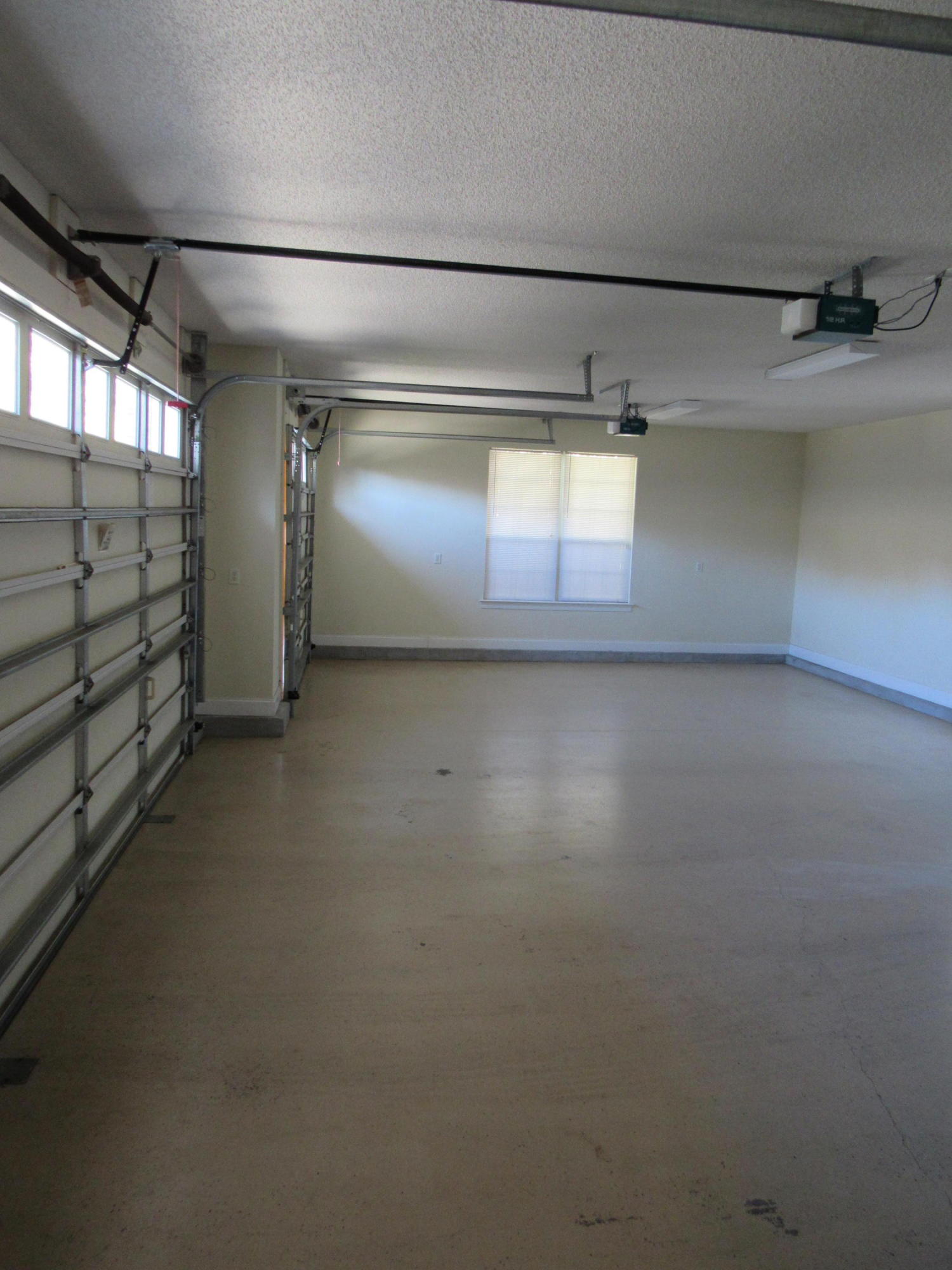 SHOAL LANDING EAST - Residential