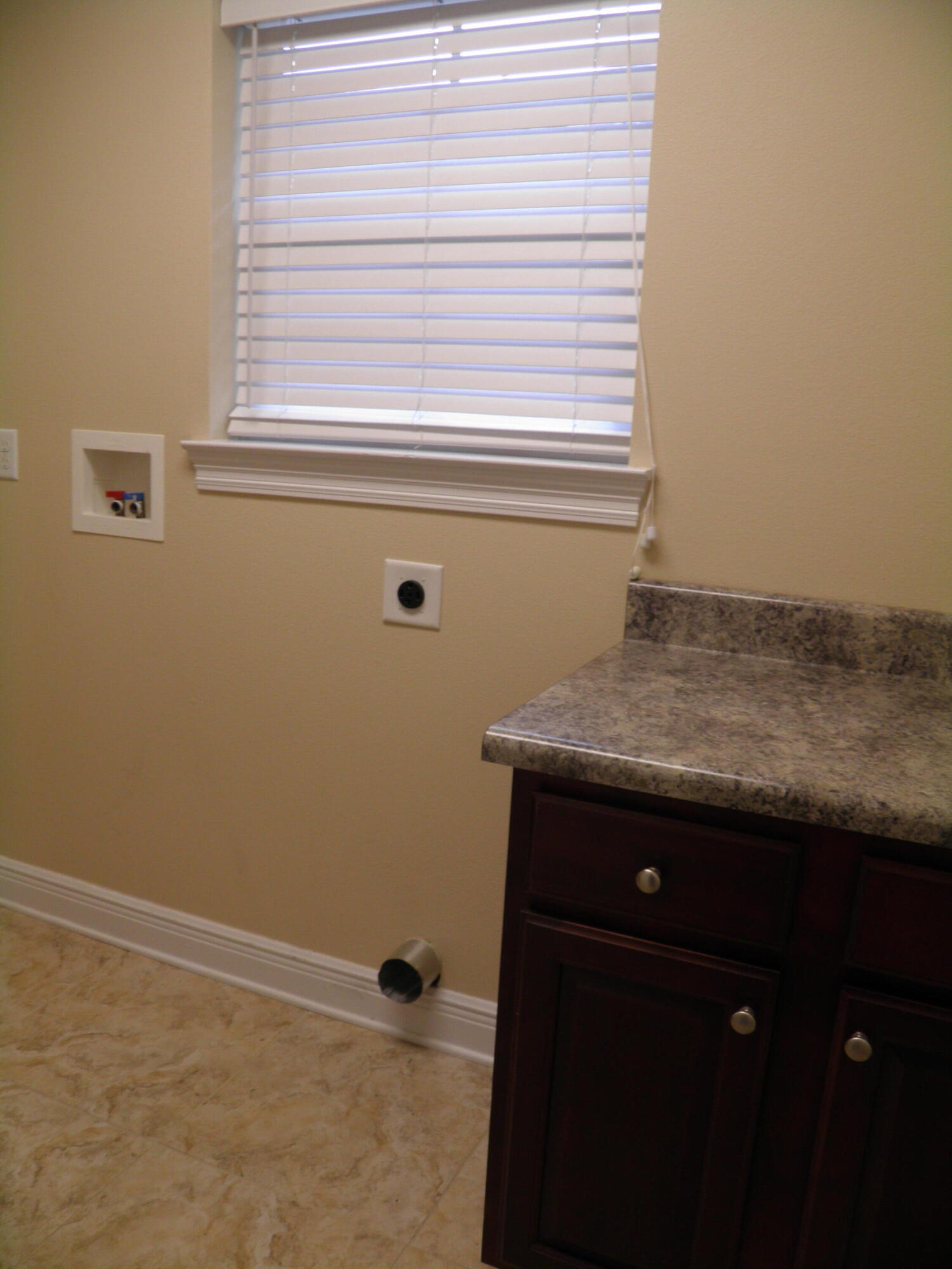 WALTON OAKS - Residential