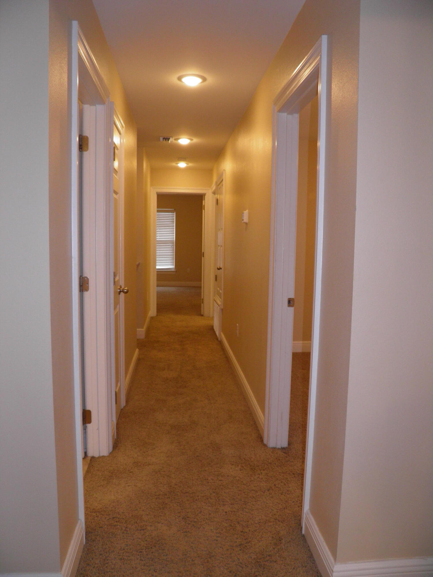 WALTON OAKS - Residential