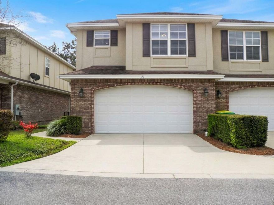 *MOVE-IN Ready. Large 4BR / 2.5 baths with TWO car garage & Private Deck.  Well maintained end unit home offers comfort/convenience, in a well-kept & clean HOA community. Overlooks Turkey Creek.  2 CAR Garage & Outlet for your Electric Vehicle. Low HOA fees of $170/month includes landscape and all exterior solid surface maintenance including roofs, stucco/siding etc. Open design with neutral colors. With nearly 1950 sq. ft. of living space & 9 ft ceilings, this home feels spacious and inviting. Wood and tile floors on the 1st Floor.  Brand NEW carpeting on the 2nd floor.  Kitchen breakfast bar is granite for extra seating along with a cozy dining area & private deck overlooking Turkey Creek Park. Short commute to Eglin AFB & Duke Field. Niceville High school/Ruckel Middle School This home has been a no smoking, no vaping and no animal home.

This home was built with upgrades which are energy efficient and are said to lower your Home Owner Insurance including impact windows & doors doors & Foam insulation in the attic - keeping your energy bills low.  This home also has NEW carpet on the upper level, newer stainless appliances, new LED lighting on 1st floor and in upper hall way.  The HOA fees include ALL EXTERIOR SOLID SURFACE REPAIRS - including roofs.  This usually is an additional policy/fee in many Blue Water Bay communities charge and valued between  $1000 - $1700 per year.  Washer and dryer do not convey.