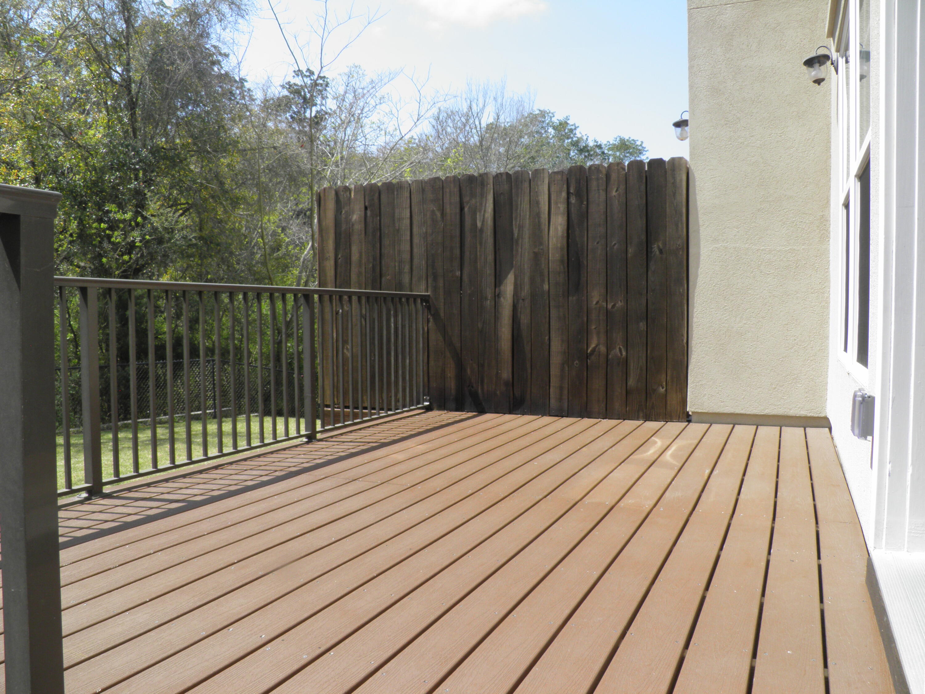 WALTON OAKS - Residential