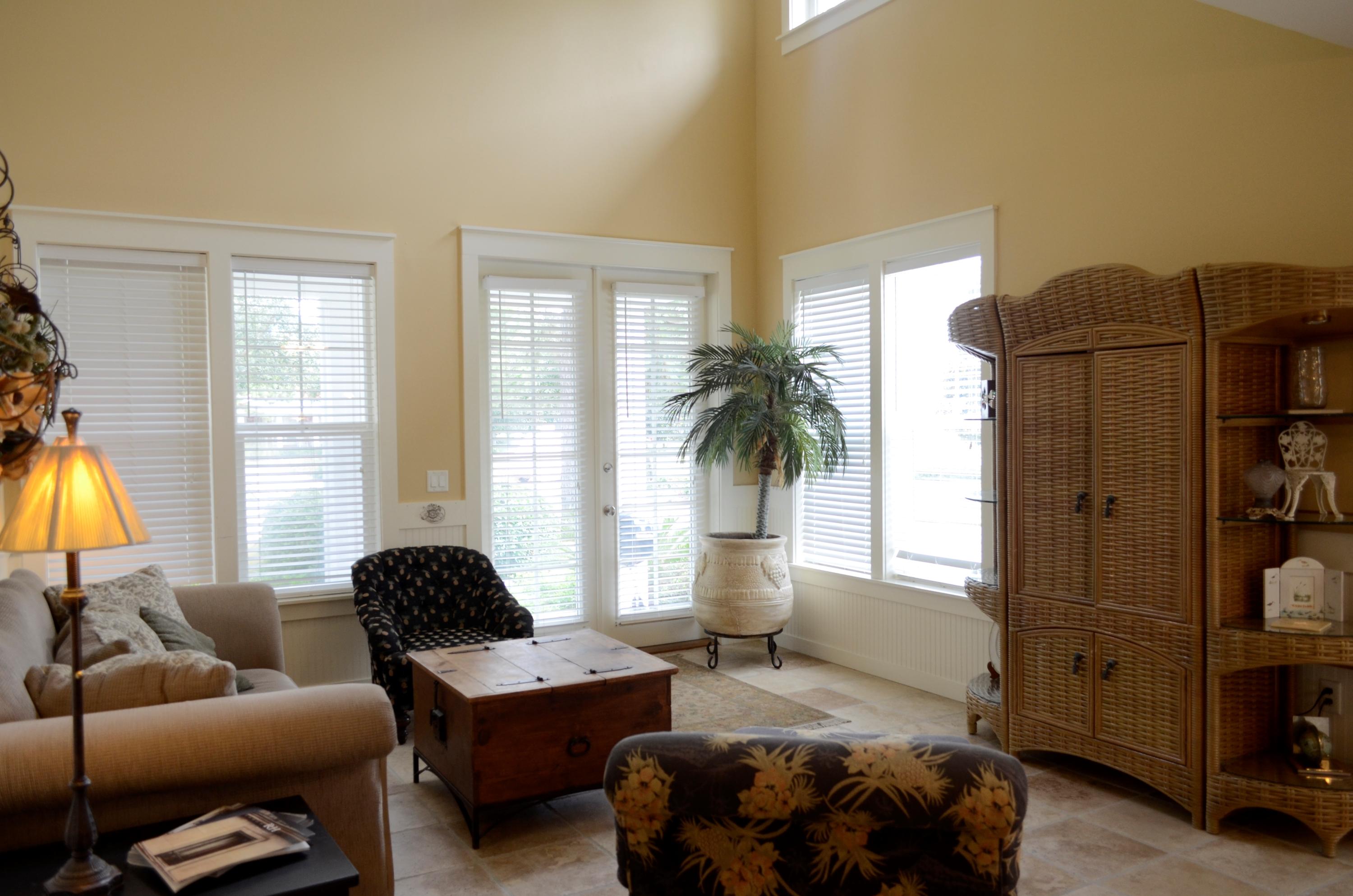 LAUREL GROVE - Residential Lease