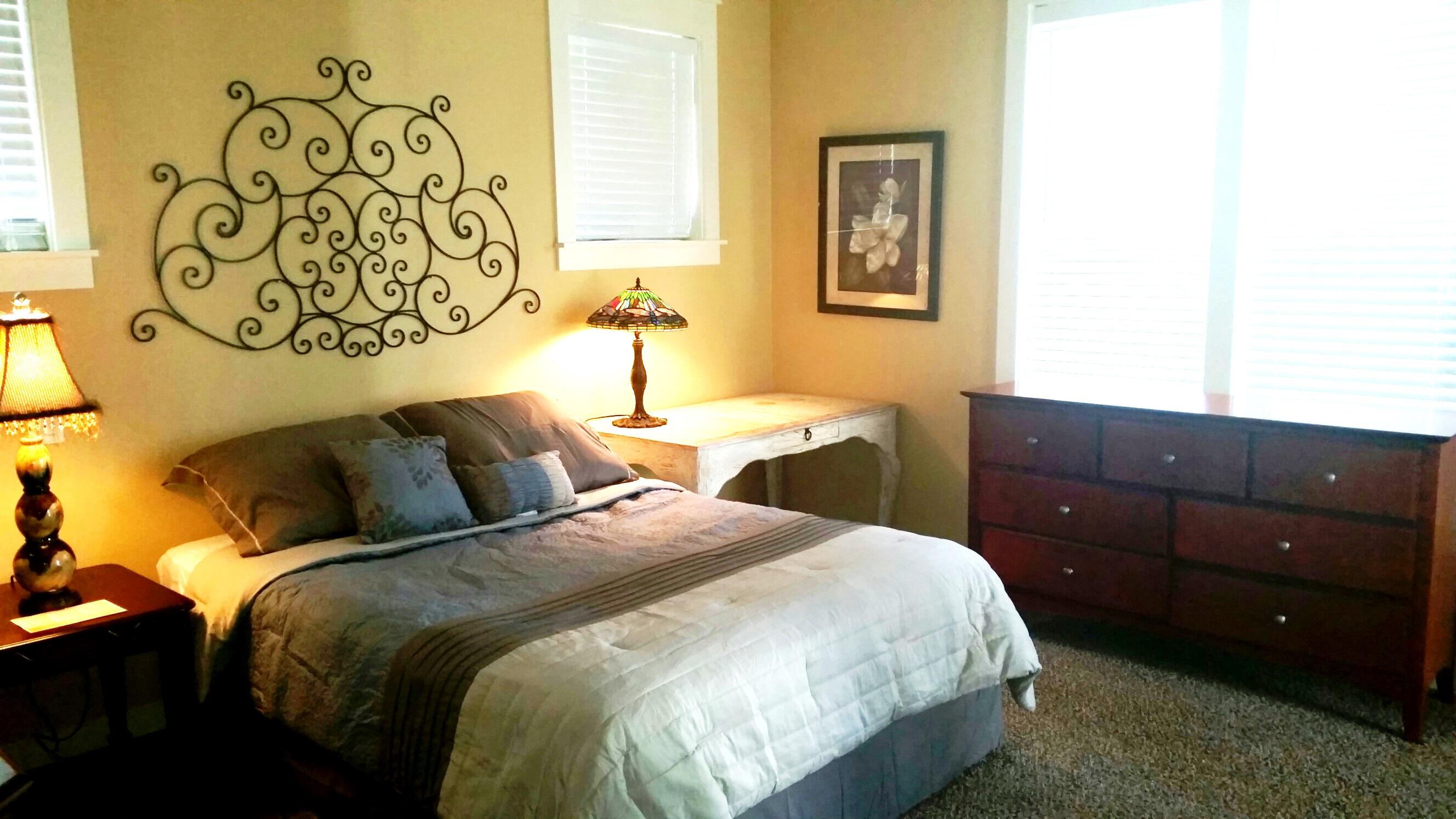 LAUREL GROVE - Residential Lease