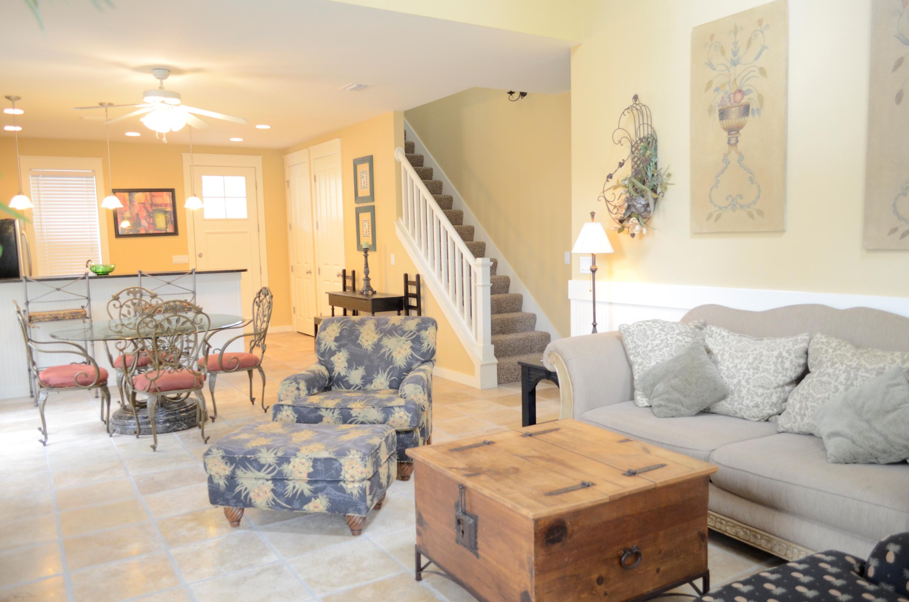 LAUREL GROVE - Residential Lease