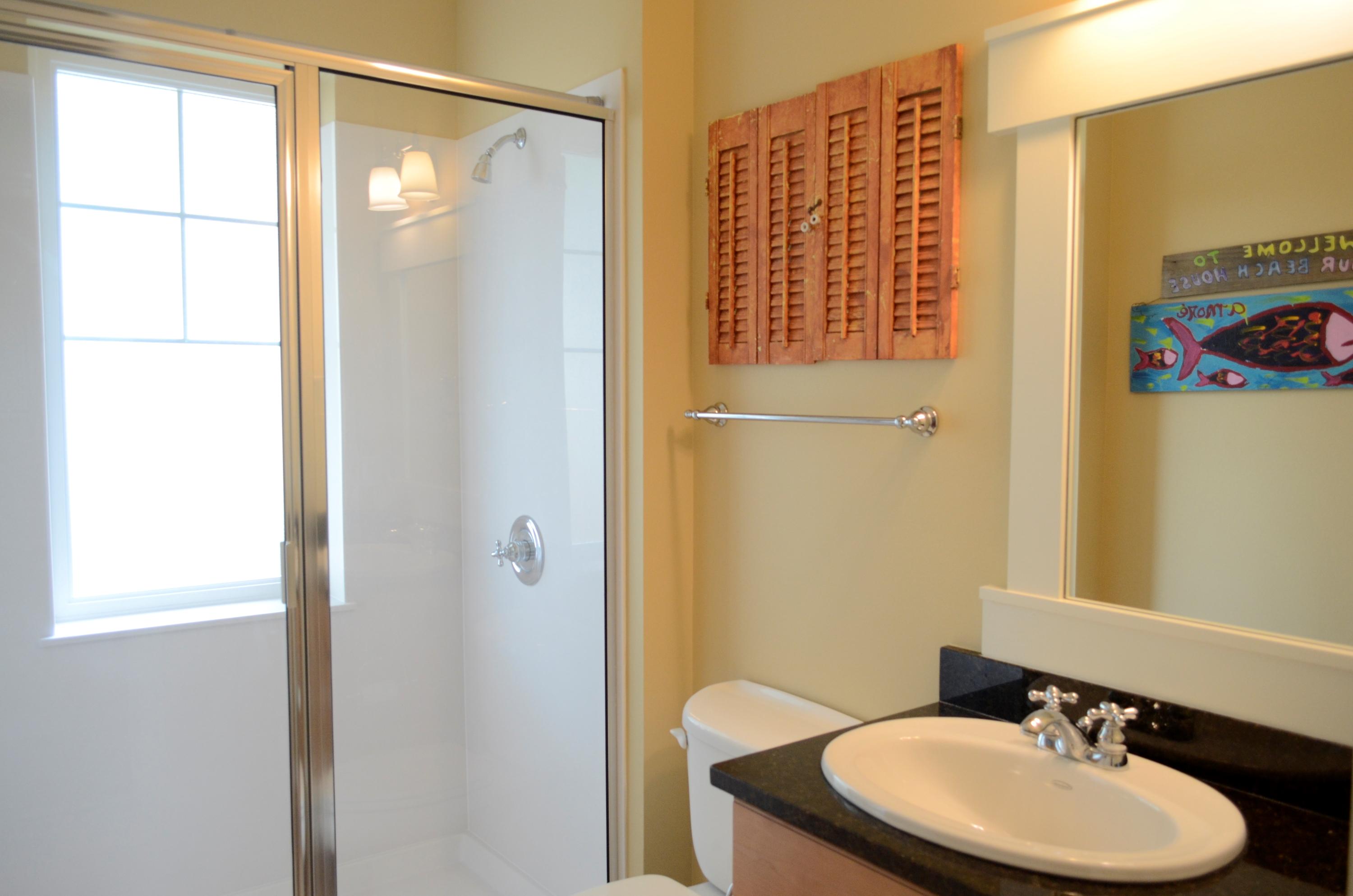 LAUREL GROVE - Residential Lease